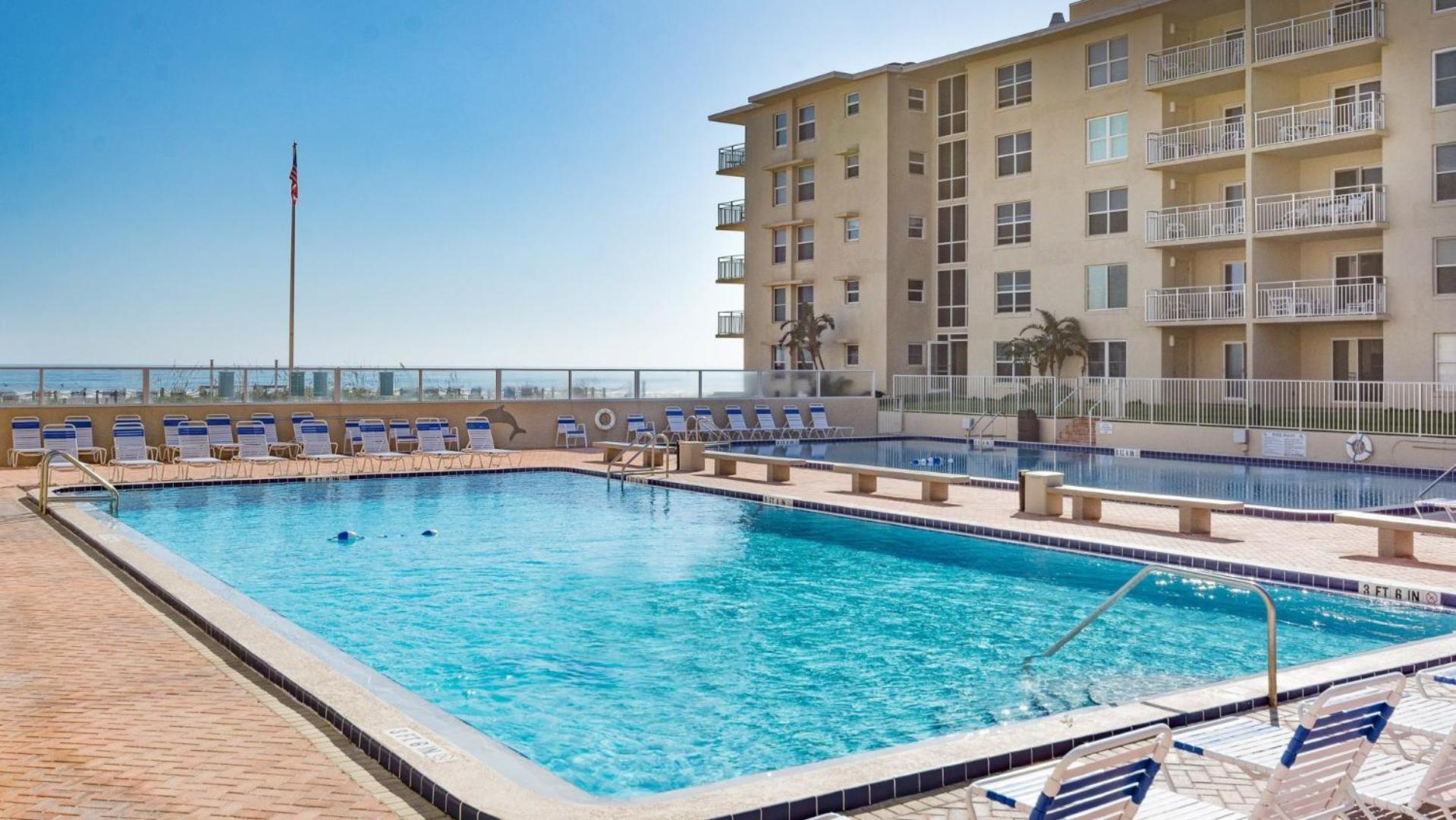 Amazing Views Of The Ocean And Pool From Floor Retreat! * New Smyrna Beach