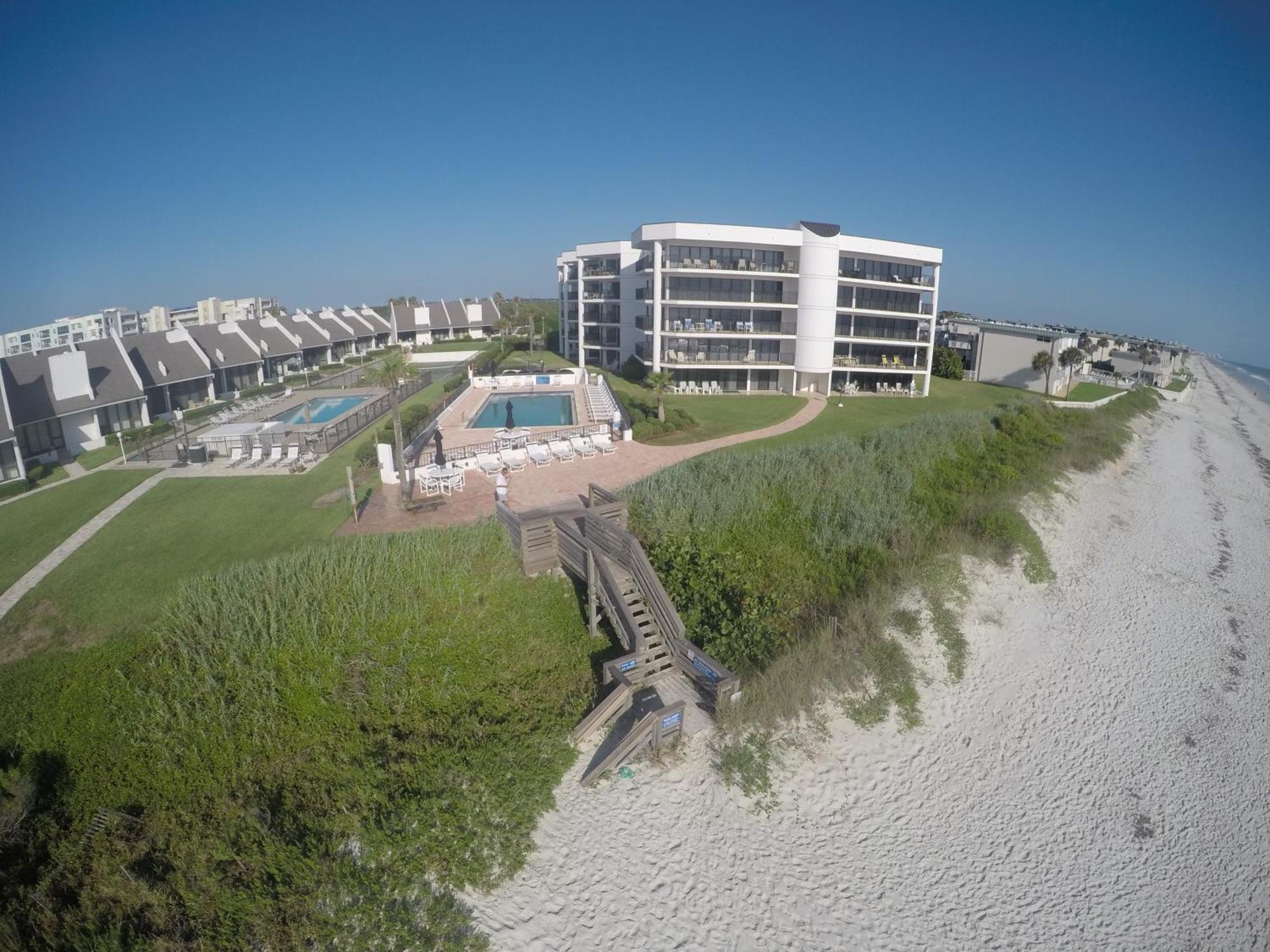 Enjoy The Balcony With An Ocean View Located On The No-drive Beach! * New Smyrna Beach