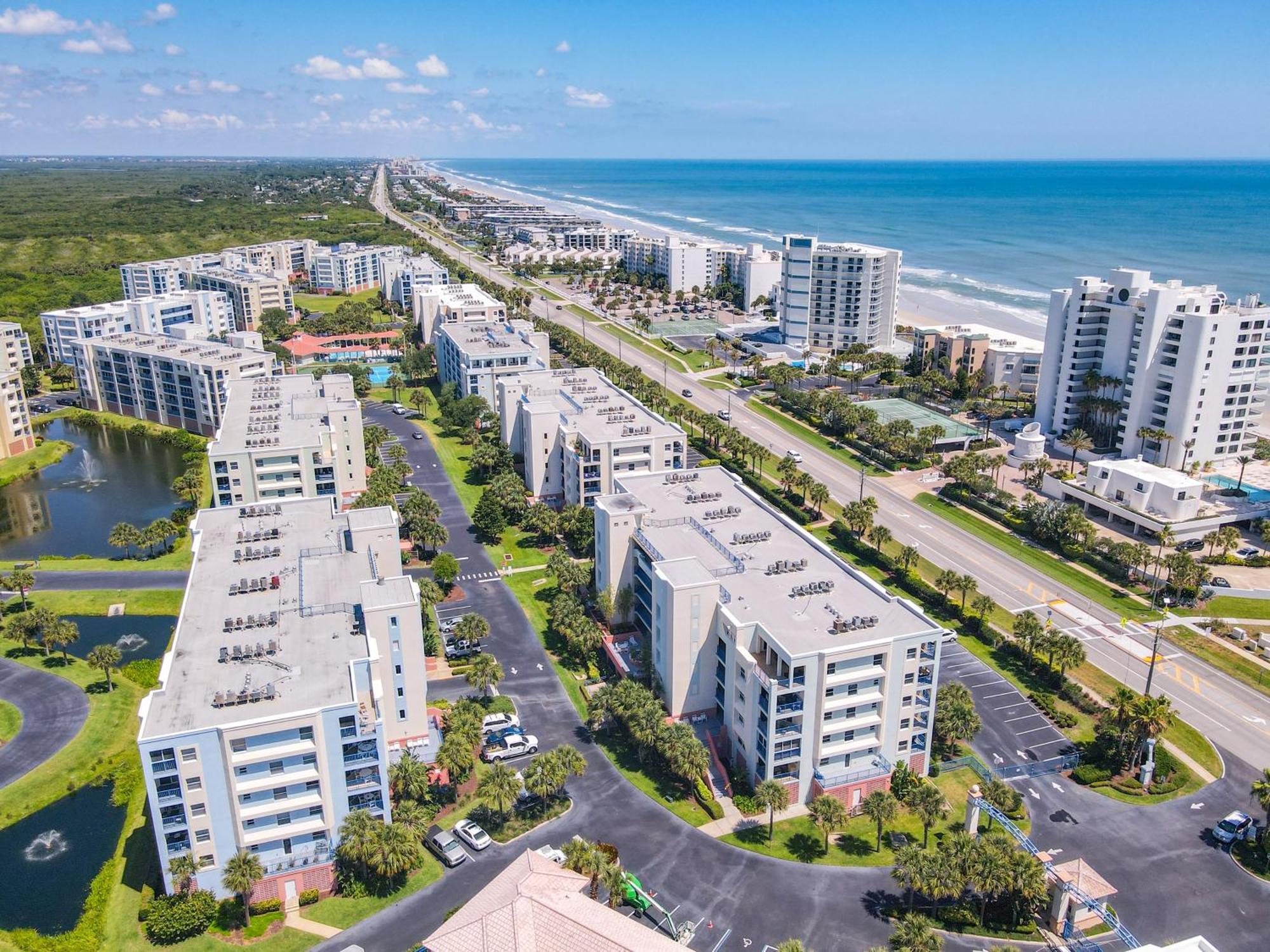 Set Sail In Beautiful Coastal Themed 32 With Gorgeous Ocean Views Ow13-305 *