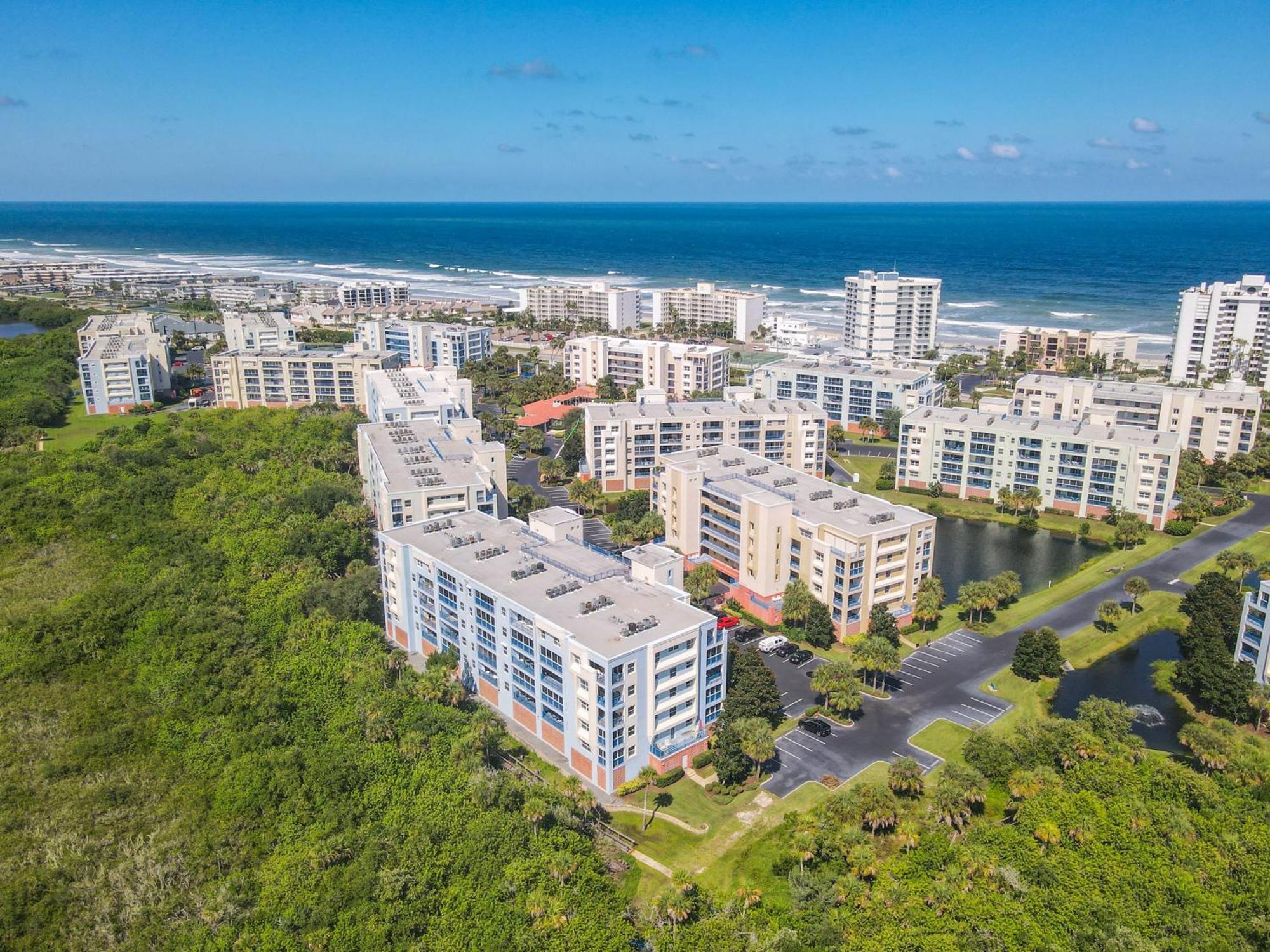 Stunning 32 Corner Unit On The Atlantic. Ow10-401 Apartment *