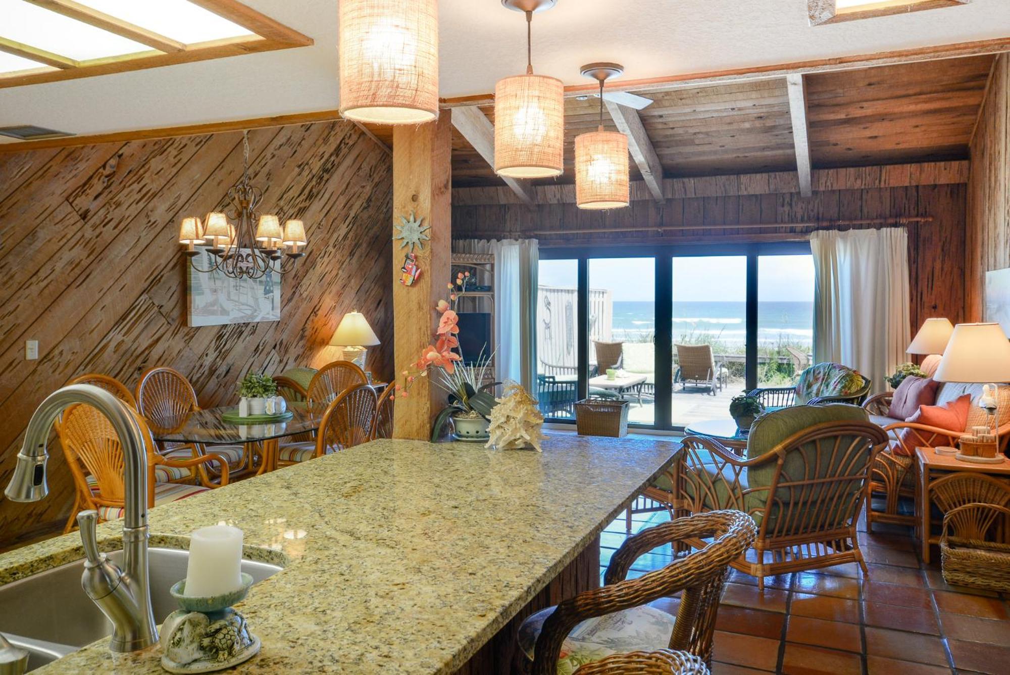 Beachfront With Large Deck Pool Sea Dunes Sailfish A2 New Smyrna Beach