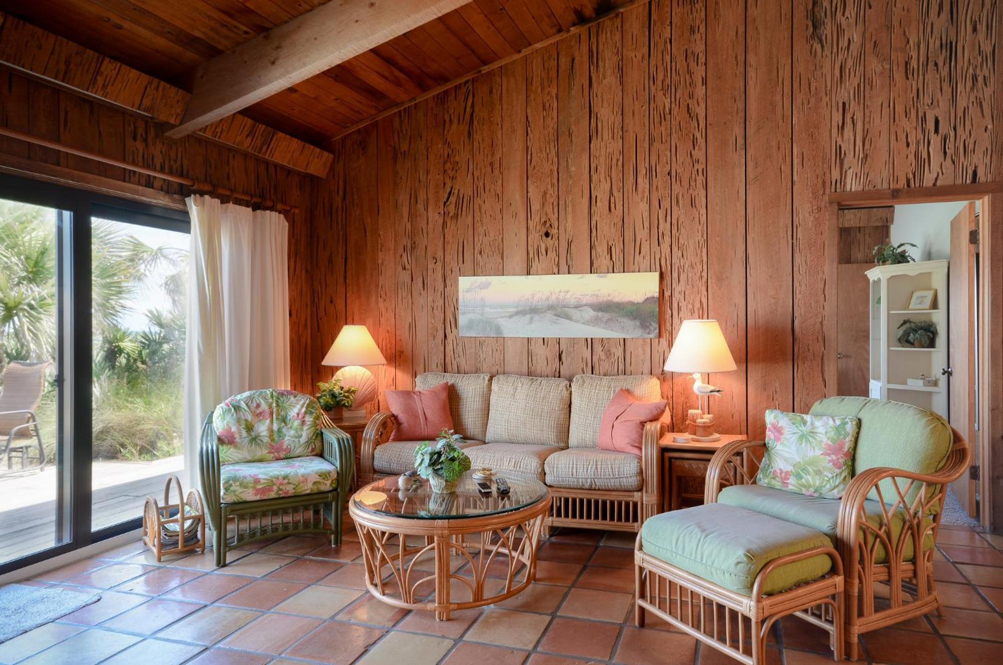 Beachfront With Large Deck Pool Sea Dunes Sailfish A2