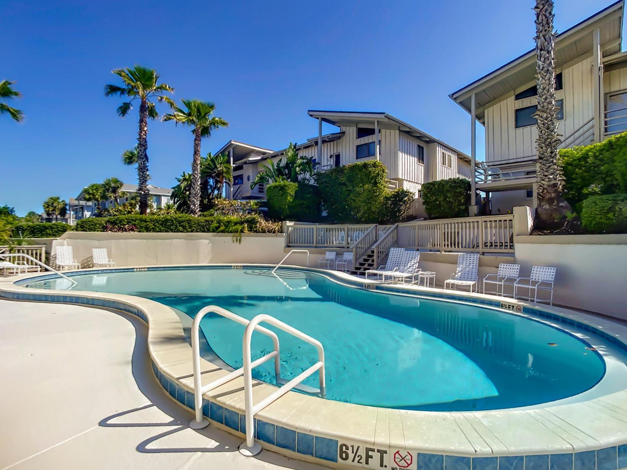 Beachfront With Large Deck Pool Sea Dunes Sailfish A2 Apartment