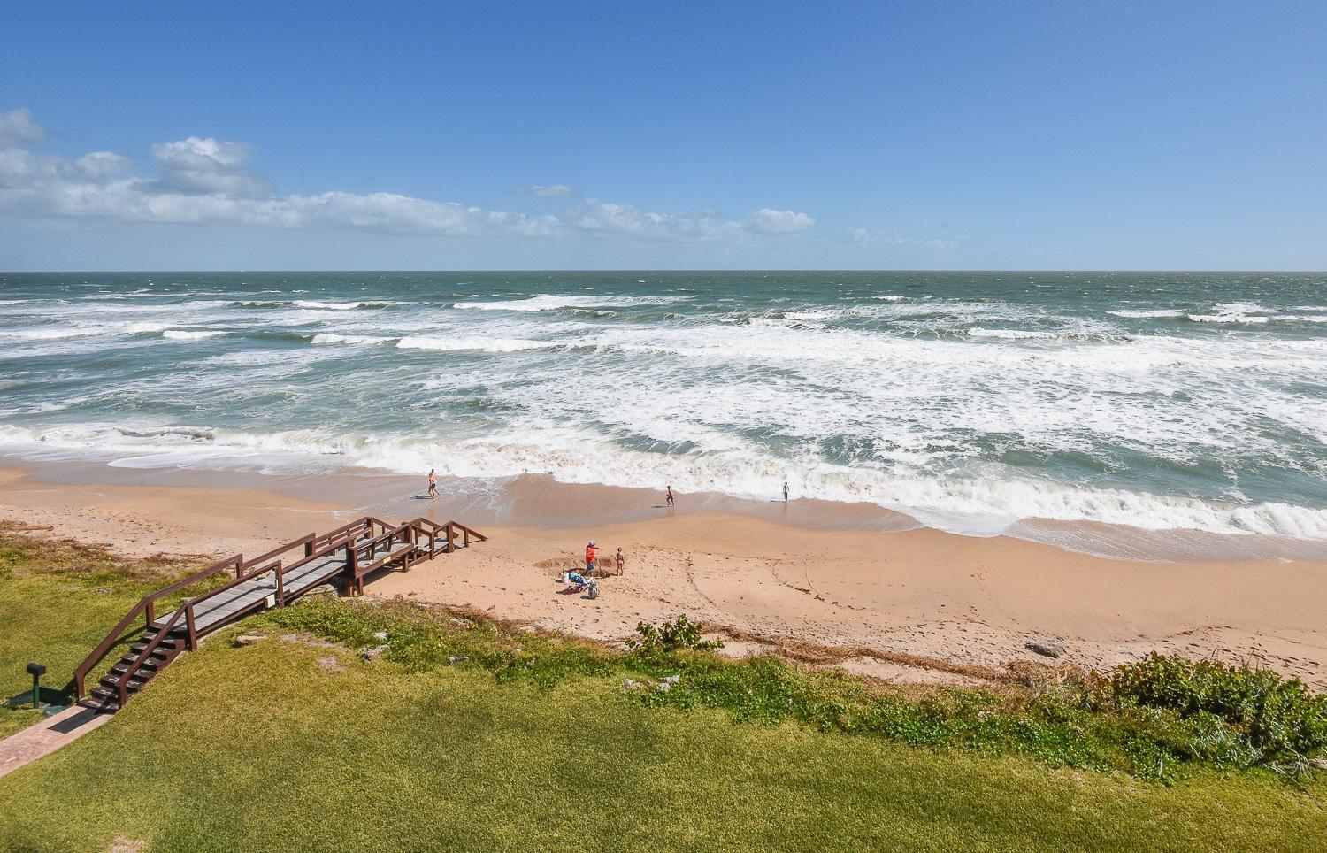 Apartment Luxury Oceanfront With Breathtaking Views Pool Wifi ~ Ch516 New Smyrna Beach