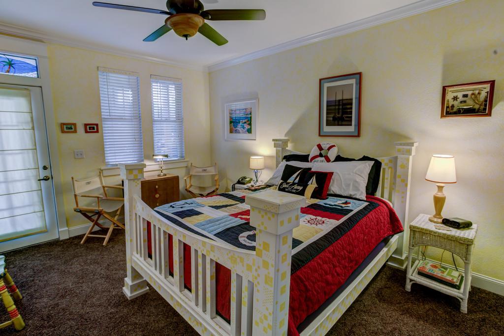Anchor Nsb Bed & Breakfast 3*