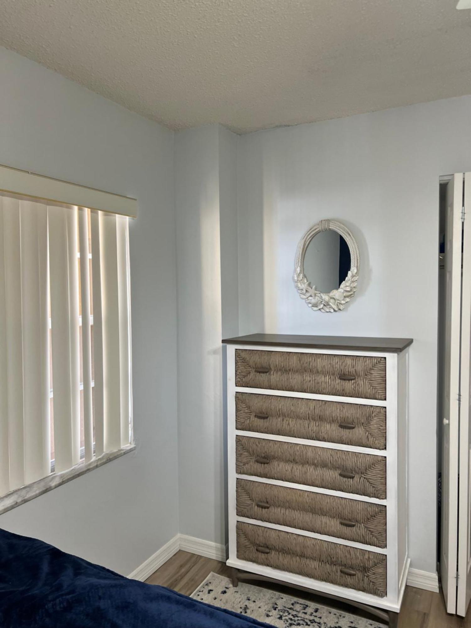Apartment Ponce De Leon Towers *