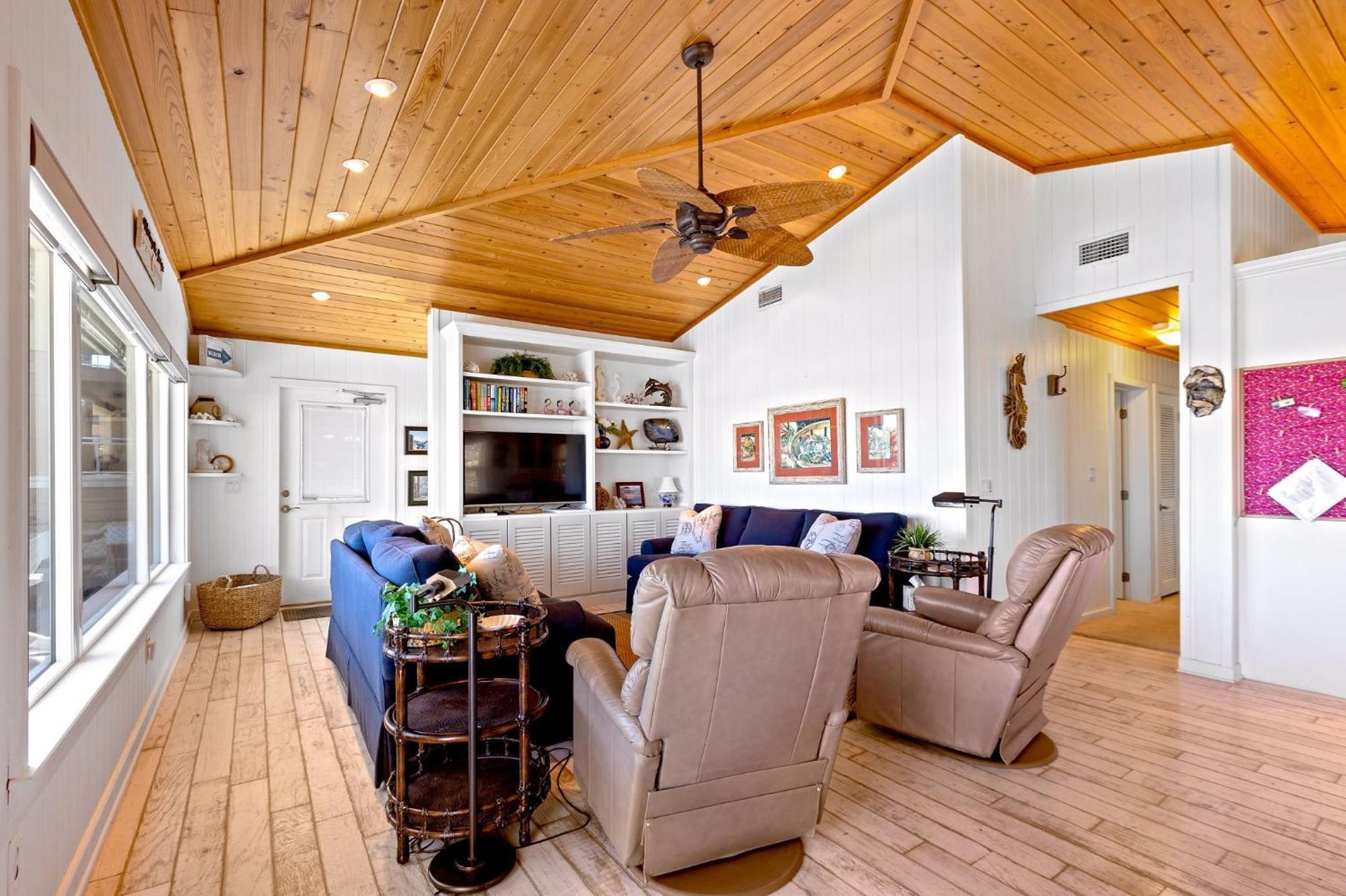 Oceanfront In Nsb On No Drive 4009s * New Smyrna Beach