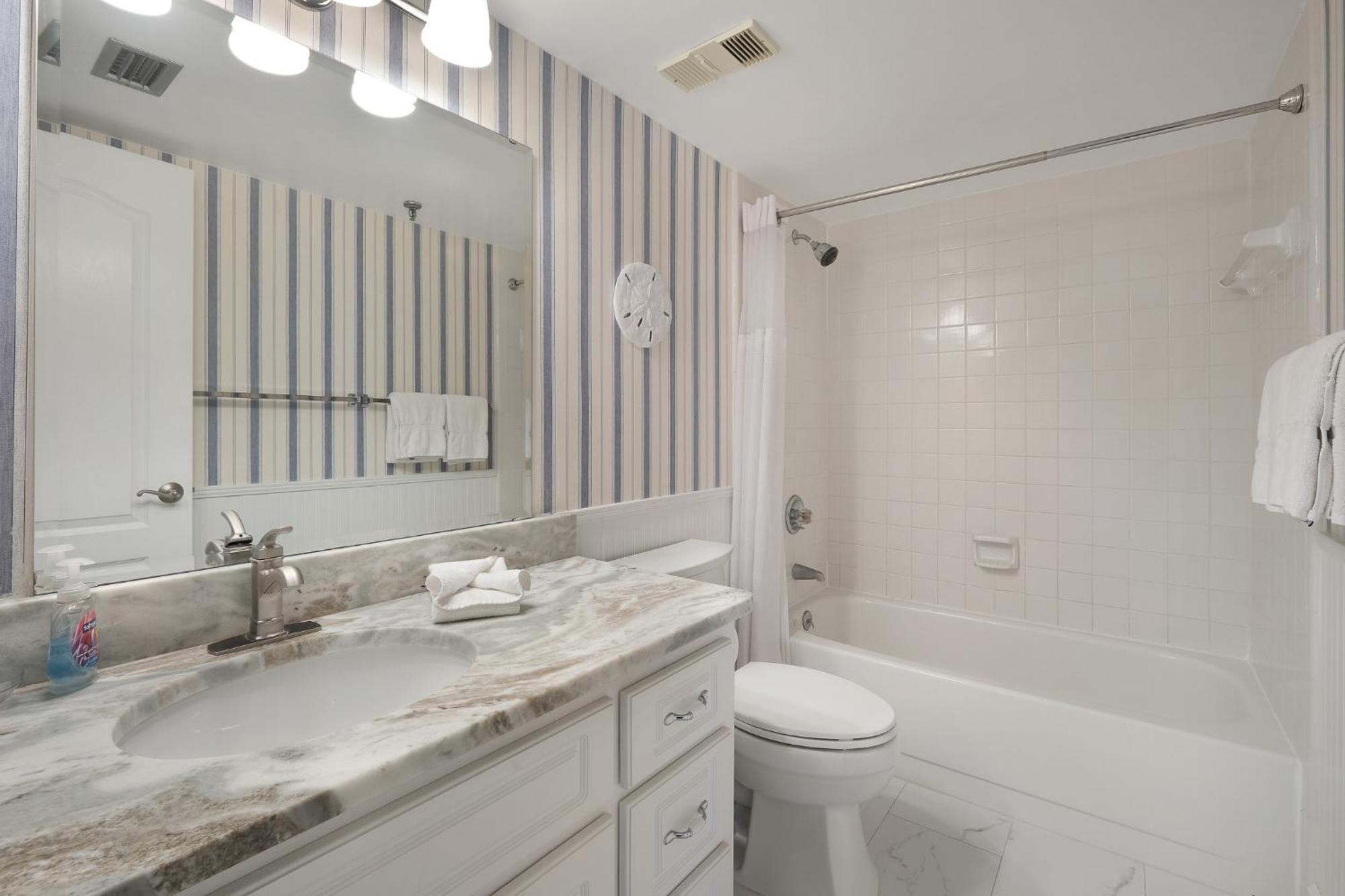 Holiday home Oceanfront With Pool & Access Located On The No-drive Beach! New Smyrna Beach