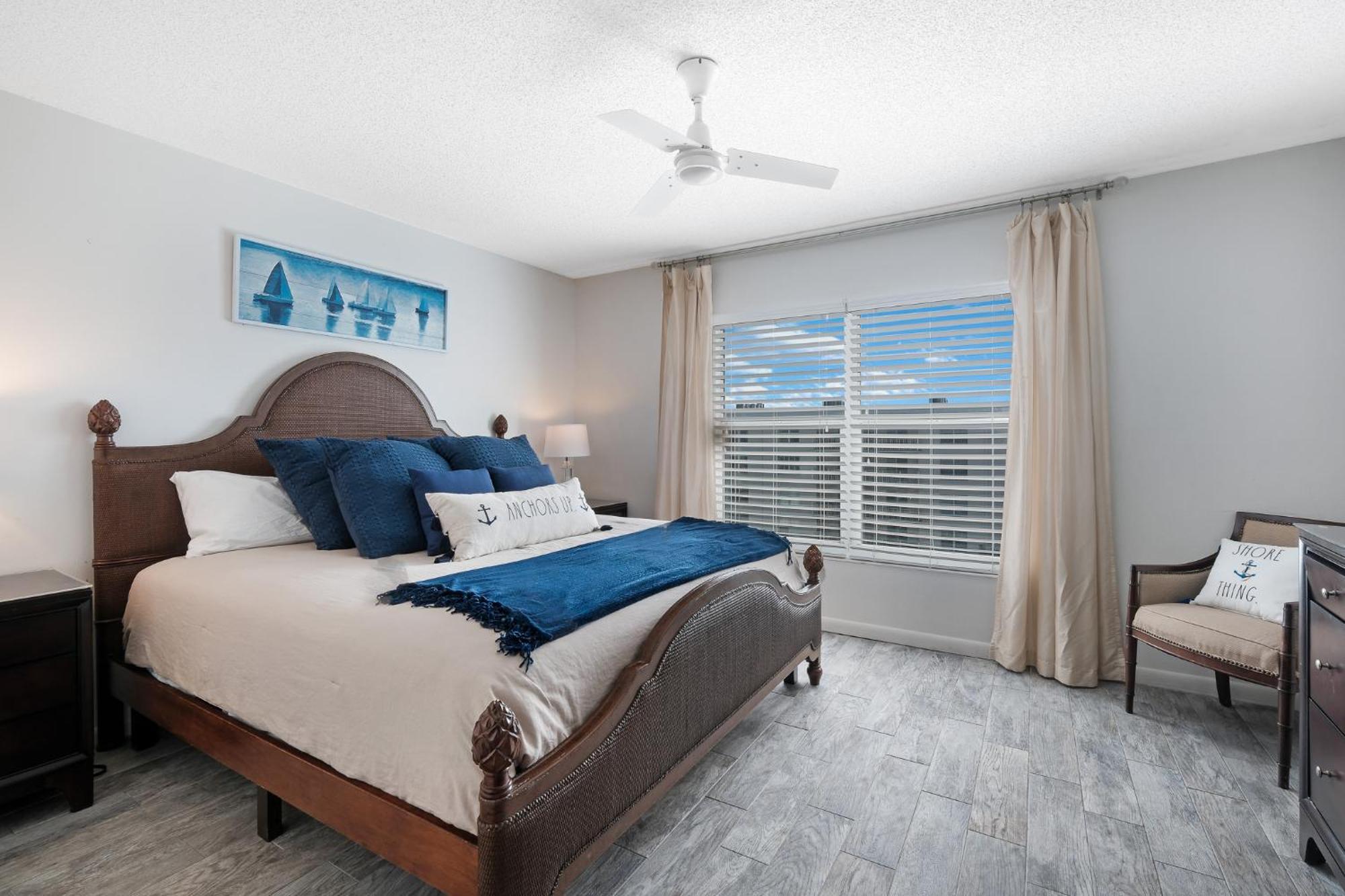 Holiday home Amazing Views Of The Ocean And Pool From Floor Retreat! *