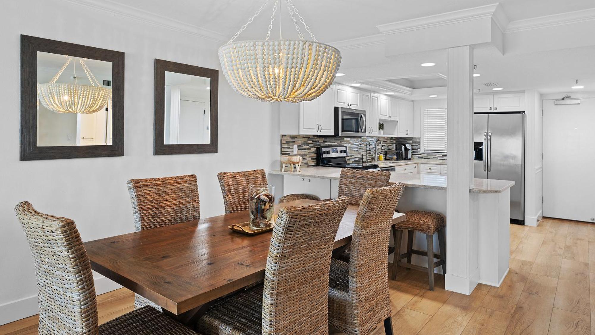 Spectacular Views From Oceanfront Located On The No-drive Beach!
