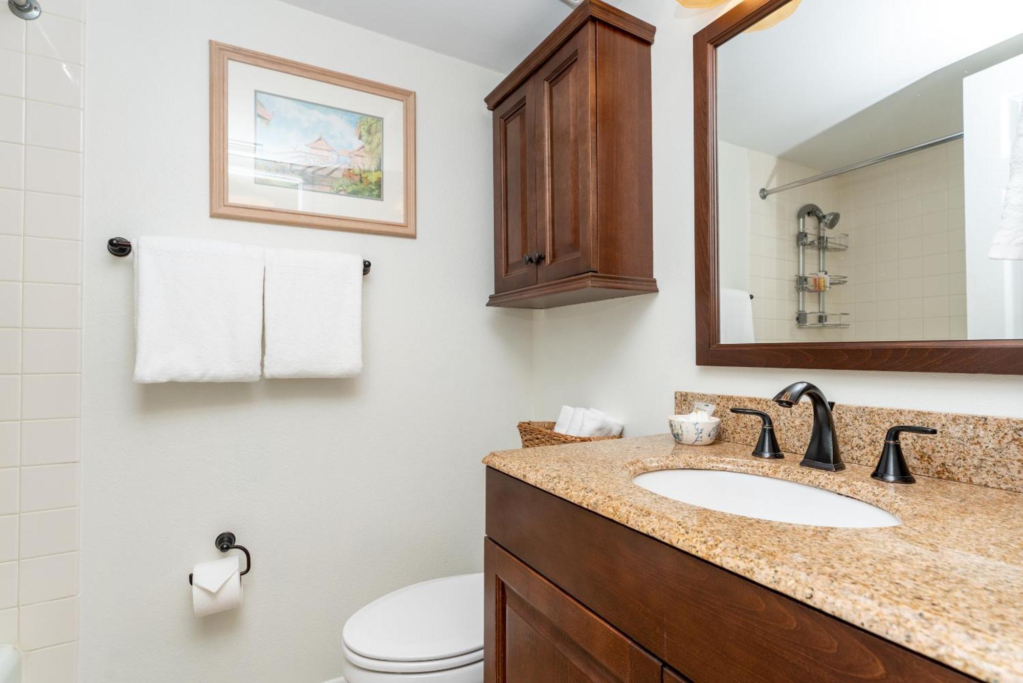 Holiday home Coastal With Beachfront Views And Pool Access! New Smyrna Beach