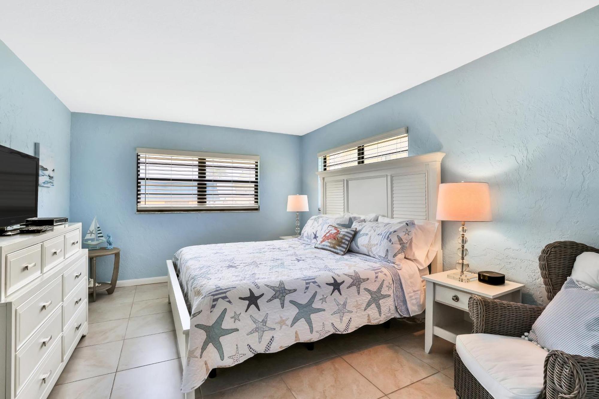 Atlantic Avenue Apartment New Smyrna Beach