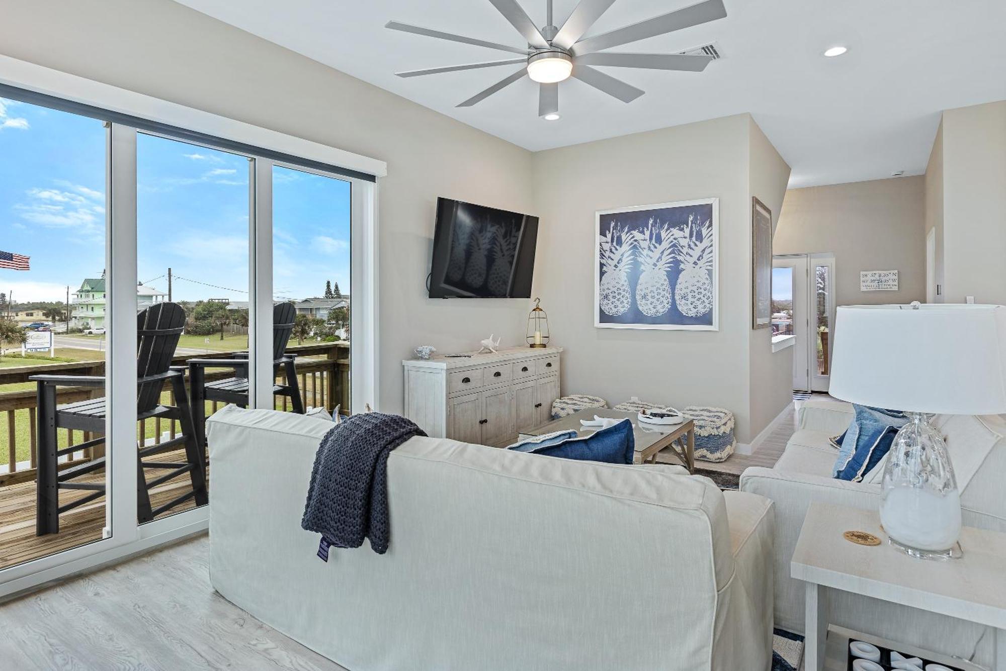 Holiday home Ocean River View Pool Close To Amenities 6635t *