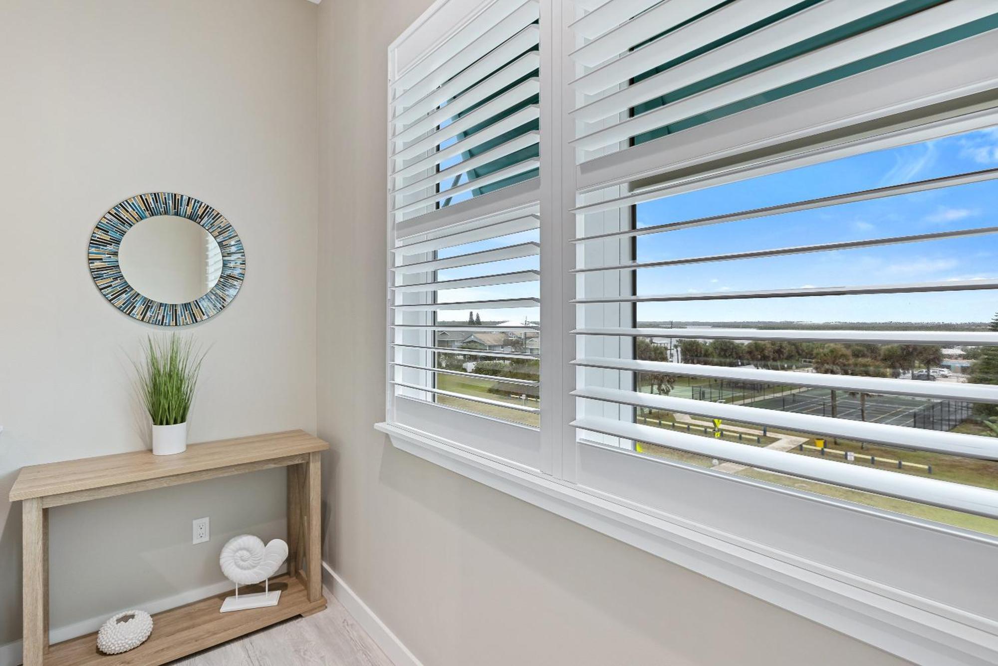 Holiday home Ocean River View Pool Close To Amenities 6635t