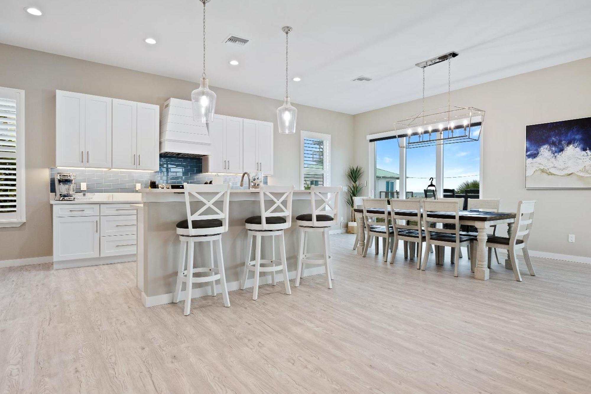 Ocean River View Pool Close To Amenities 6635t *