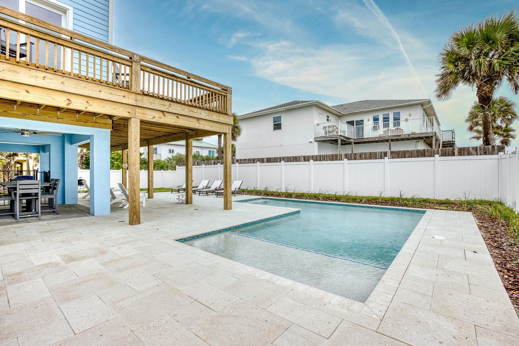 Holiday home Ocean River View Pool Close To Amenities 6635t