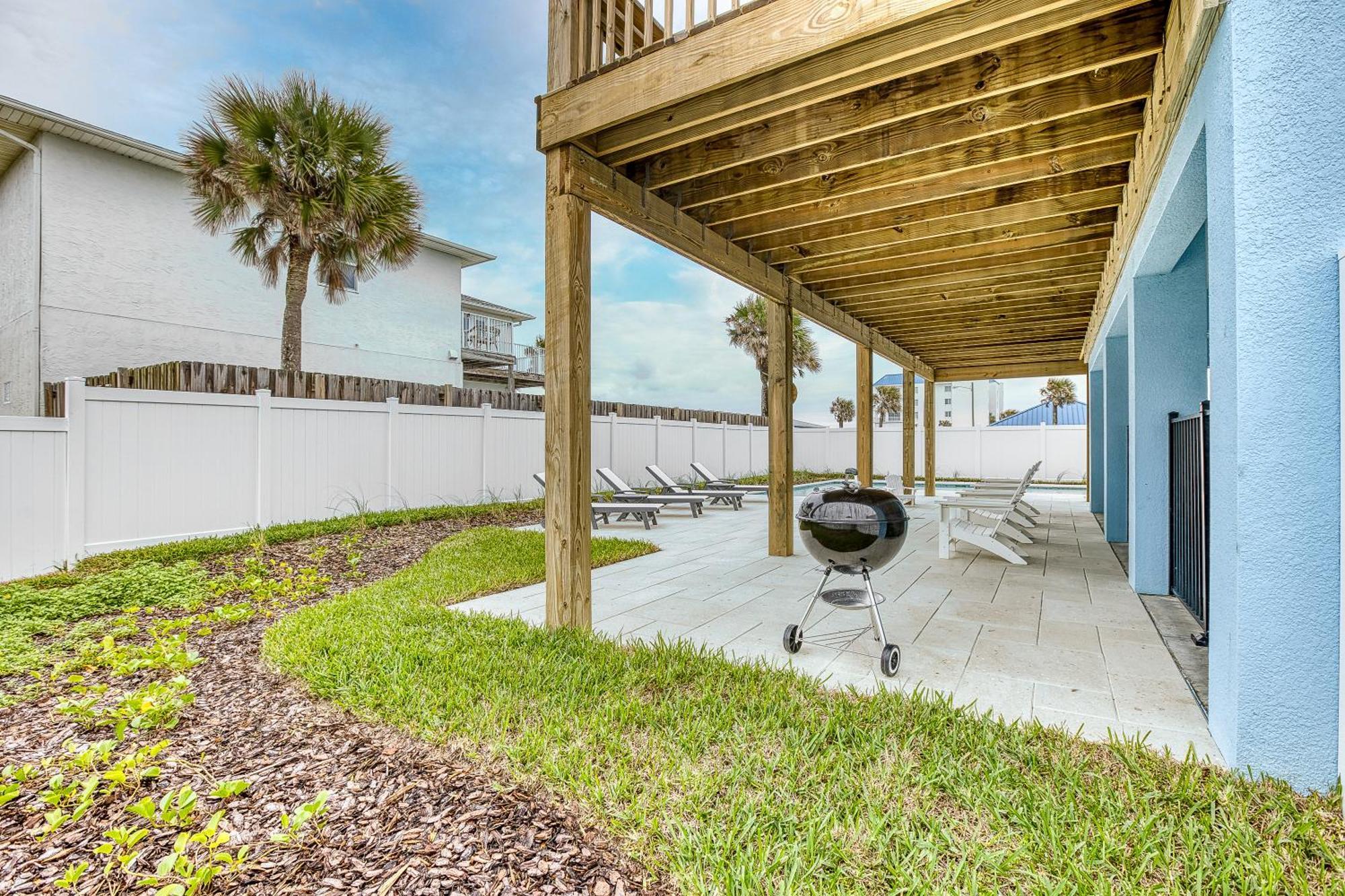 Ocean River View Pool Close To Amenities 6635t *