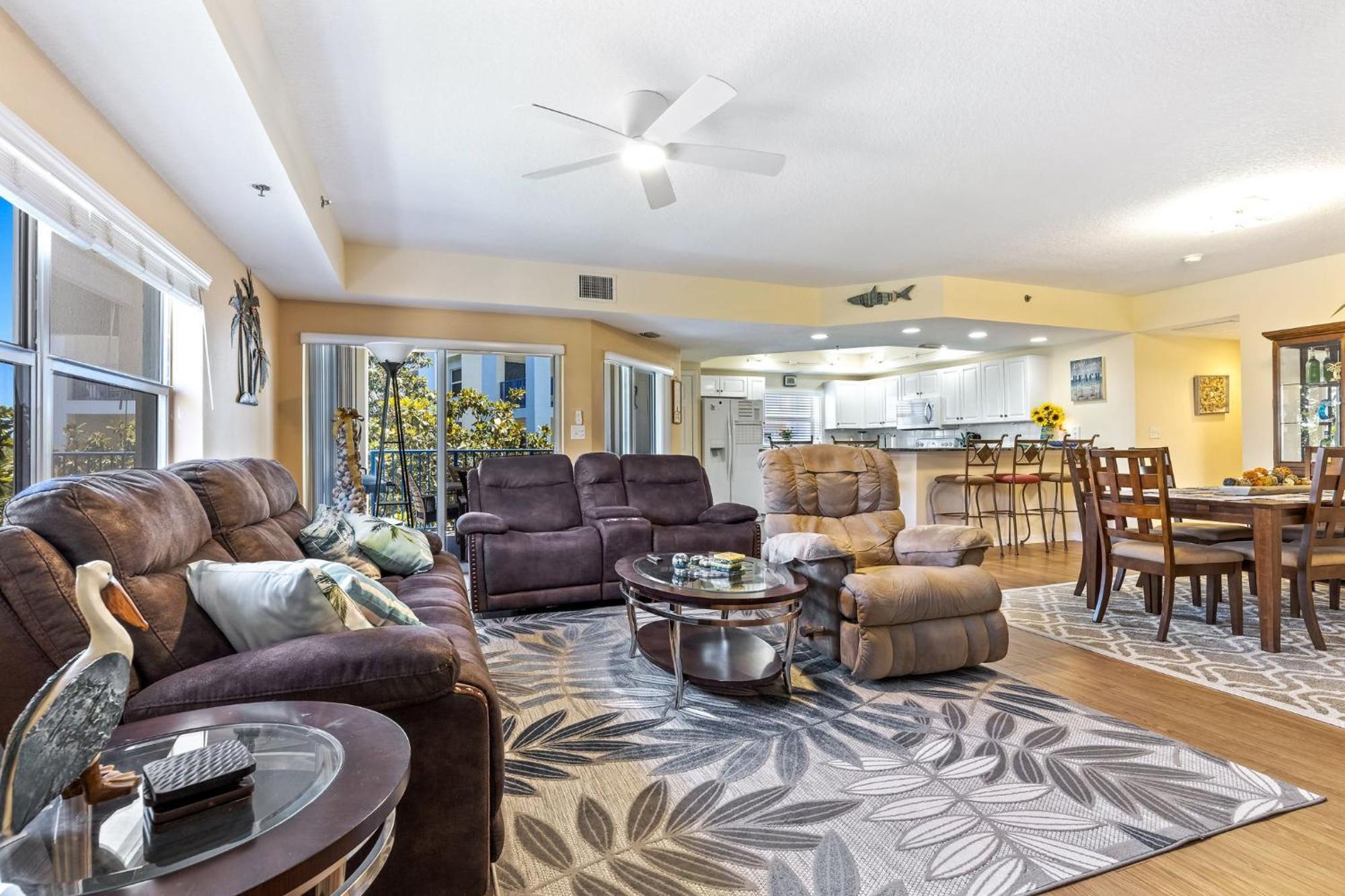 Apartment Coastal Bliss: Oceanwalk 9-301 With Sunset Views Amenities New Smyrna Beach