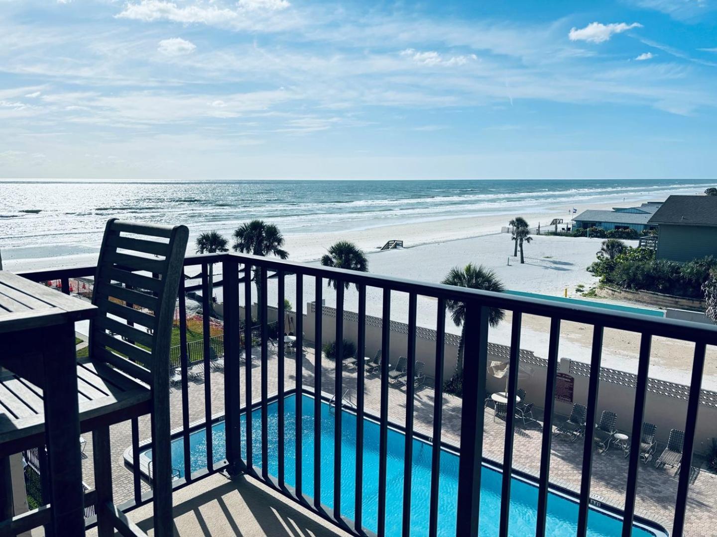 407 - Nicely Updated Ocean View New Smyrna Beach