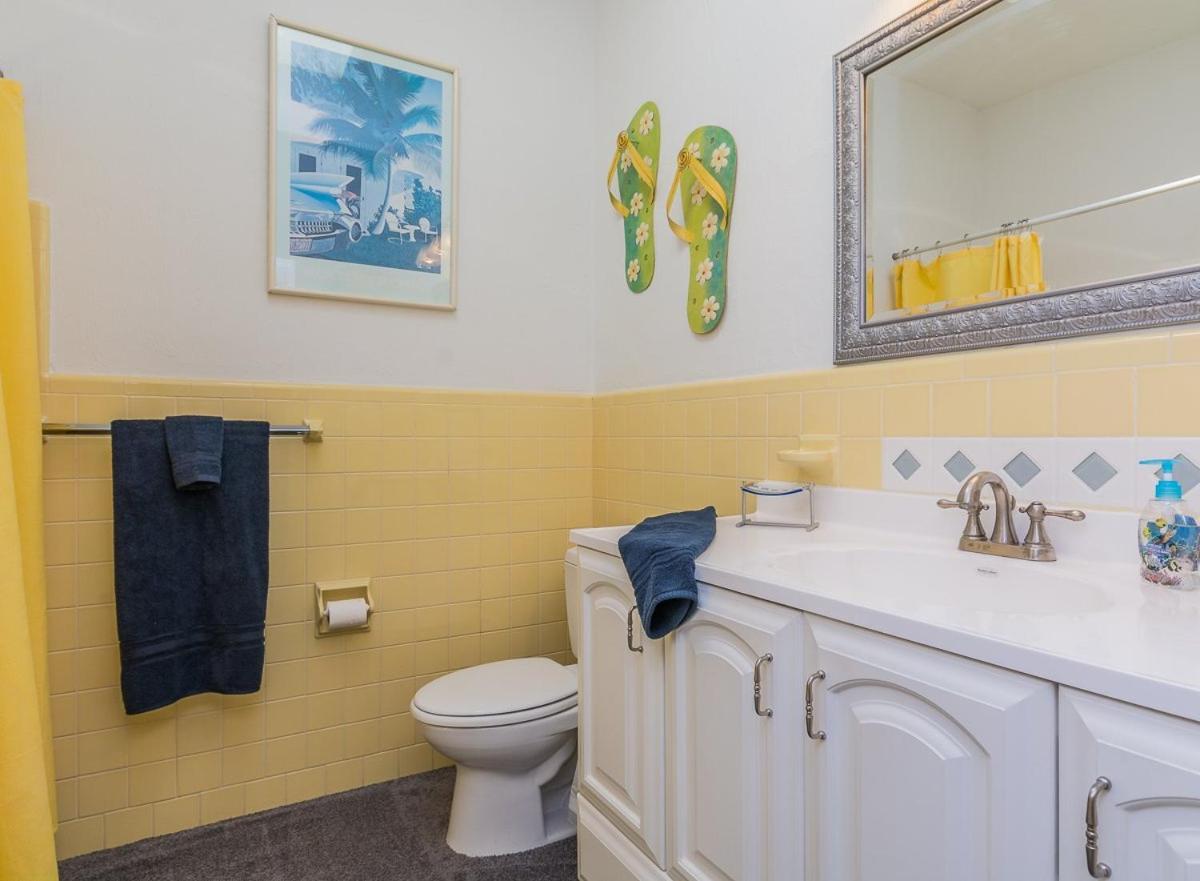 North Beauty - Lovely Across The Street From The Beach. 1814b Holiday home