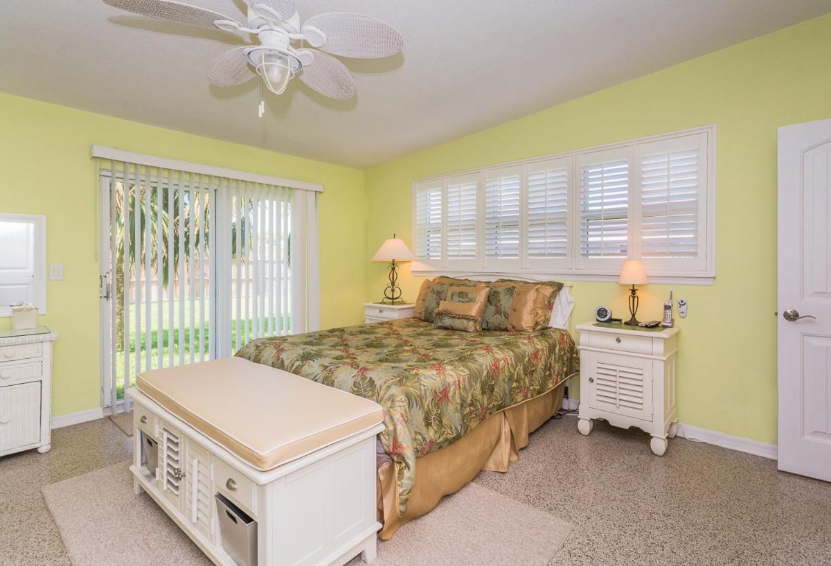North Beauty - Lovely Across The Street From The Beach. 1814b Holiday home *