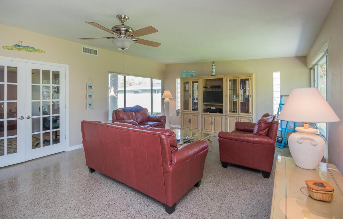 Holiday home North Beauty - Lovely Across The Street From The Beach. 1814b