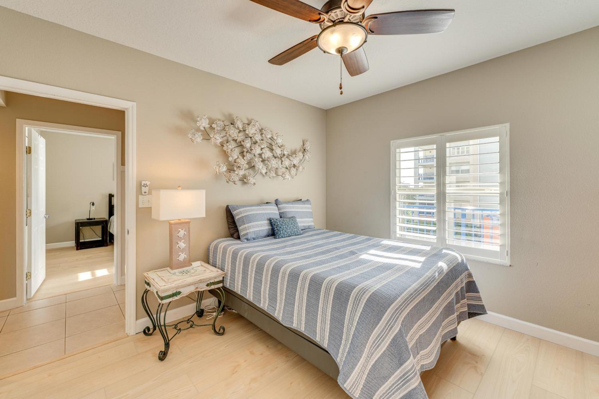 New Smyrna With Balcony And Pool Access Apartment *