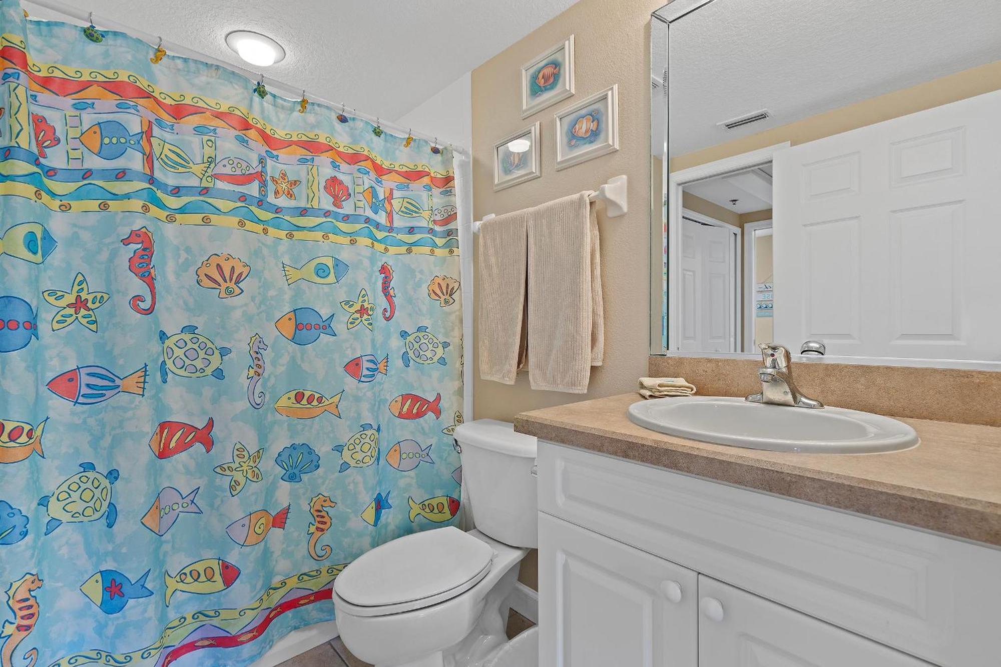 Oceanwalk 3-403