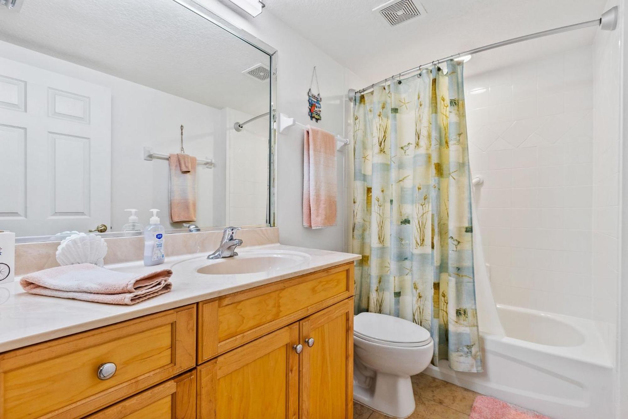 Apartment Oceanwalk 14-204 Access Pool Tennis Courts