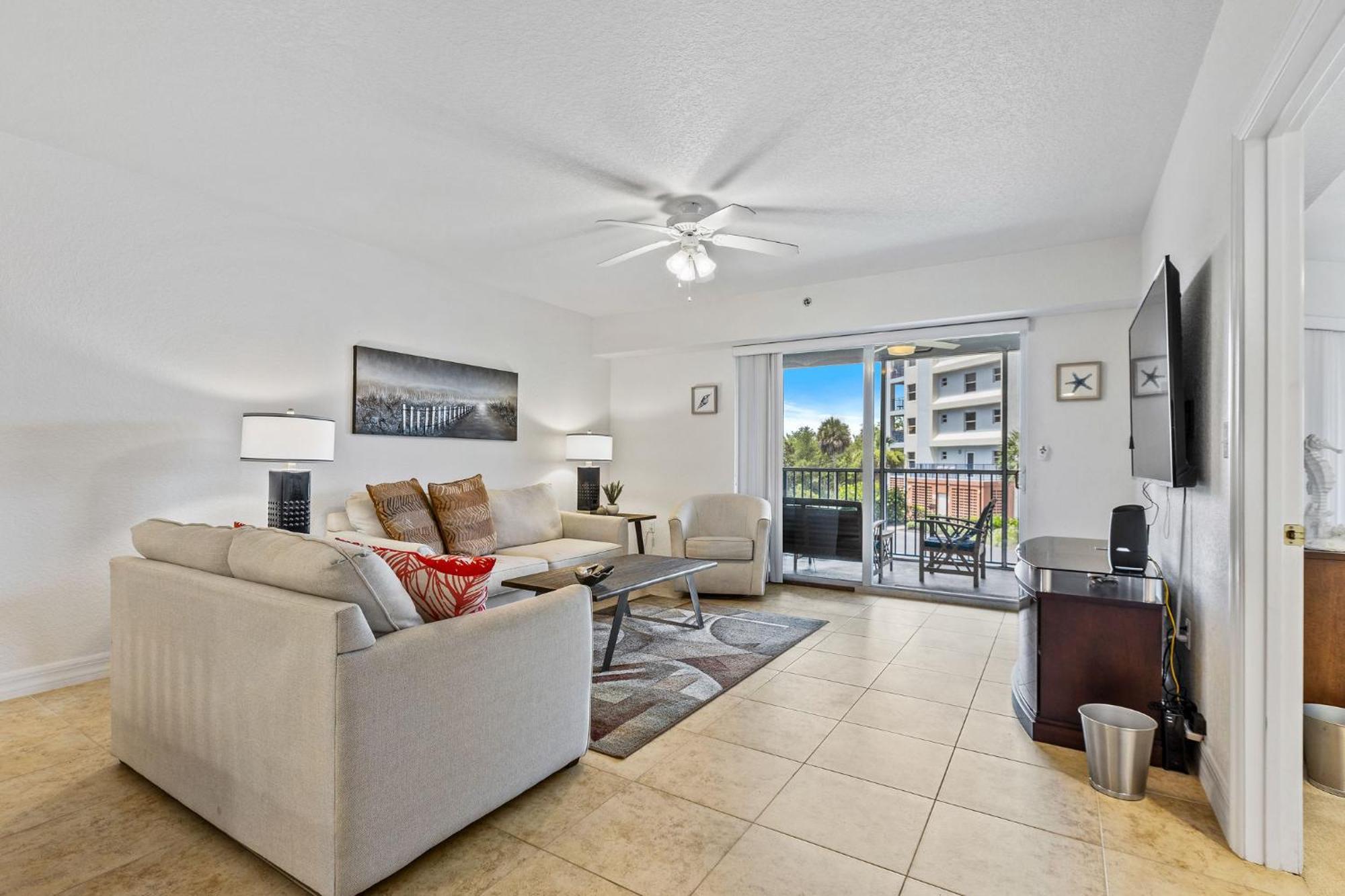 Oceanwalk 14-204 Access Pool Tennis Courts Apartment
