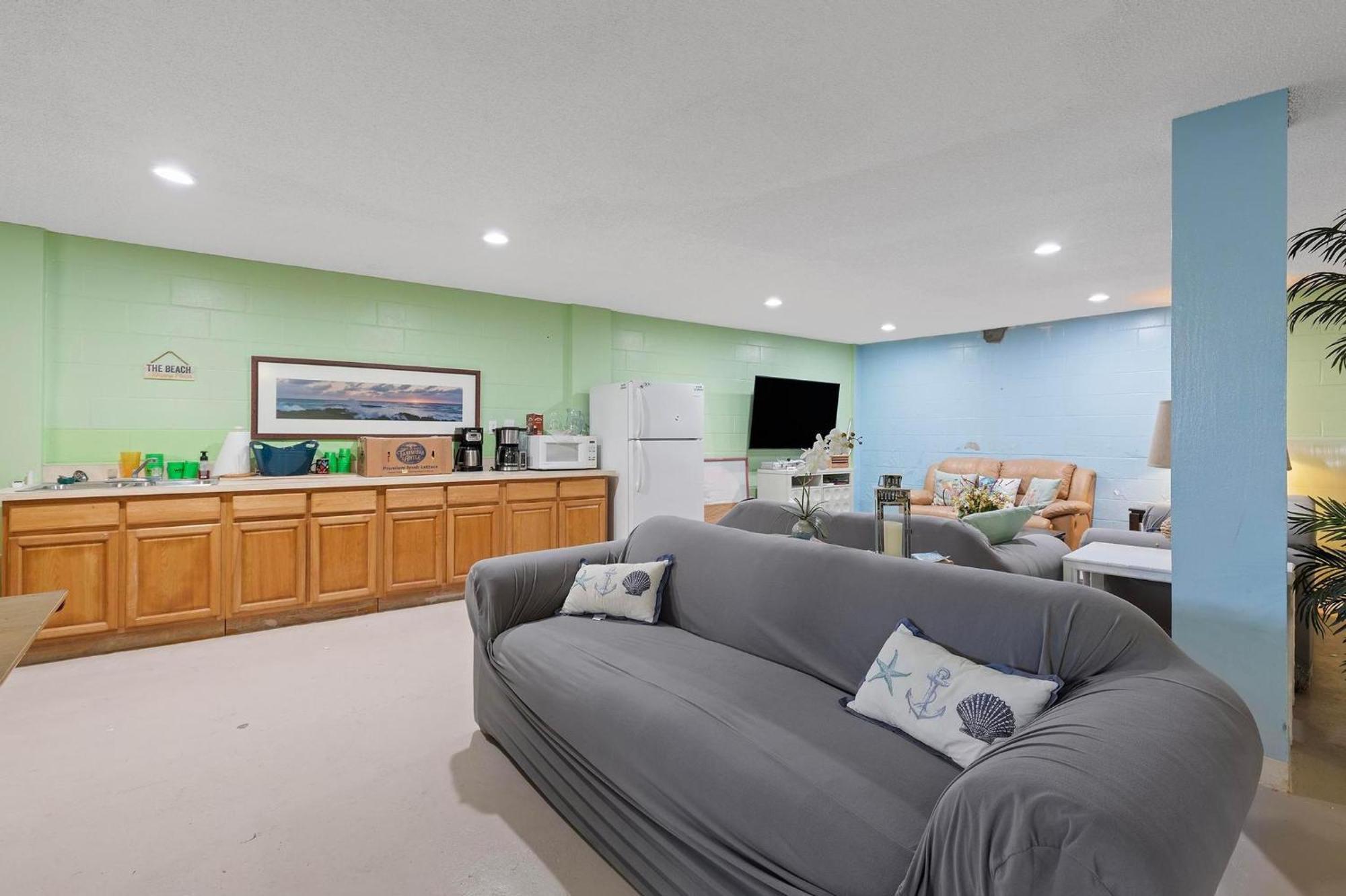 Coronado Towers 703 Holiday home New Smyrna Beach