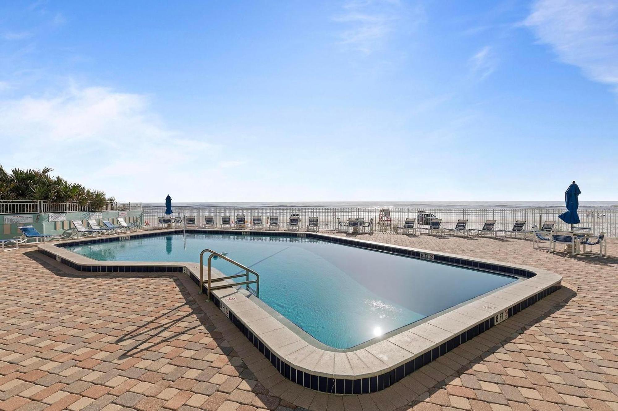 Coronado Towers 703 Holiday home