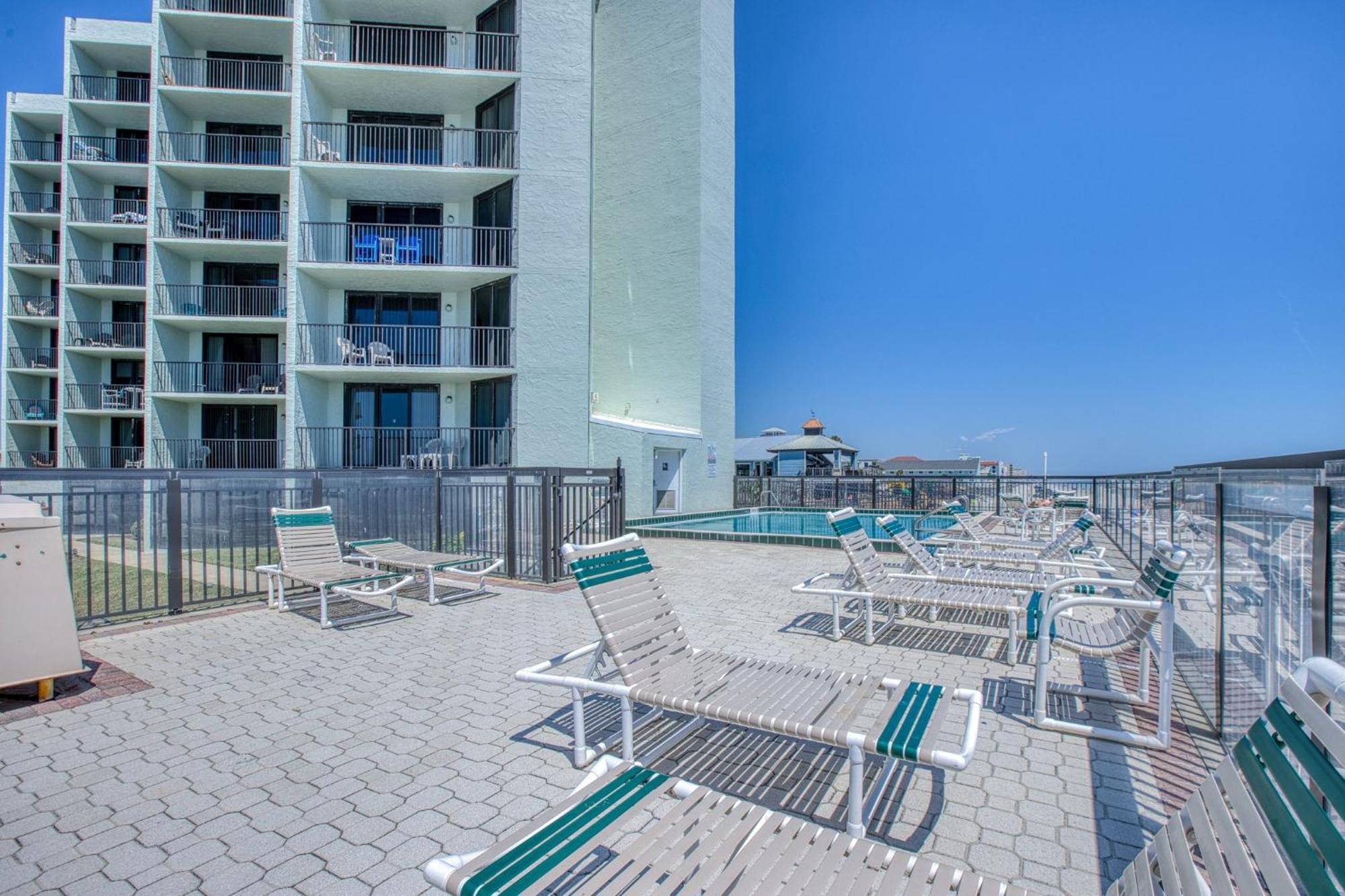 Ocean View With A Beachfront Pool At Ocean Trillium ~ 102 Apartment