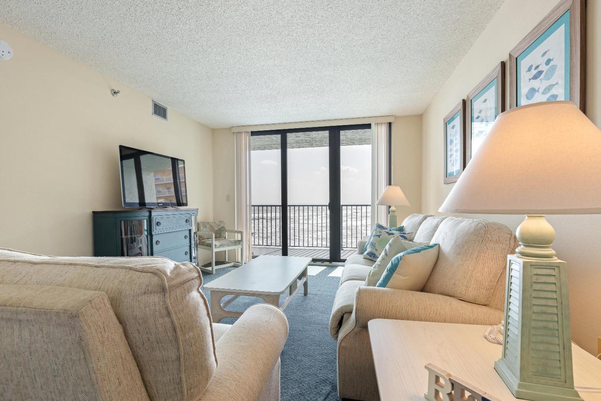 Ocean View With A Beachfront Pool At Ocean Trillium ~ 403 Apartment New Smyrna Beach