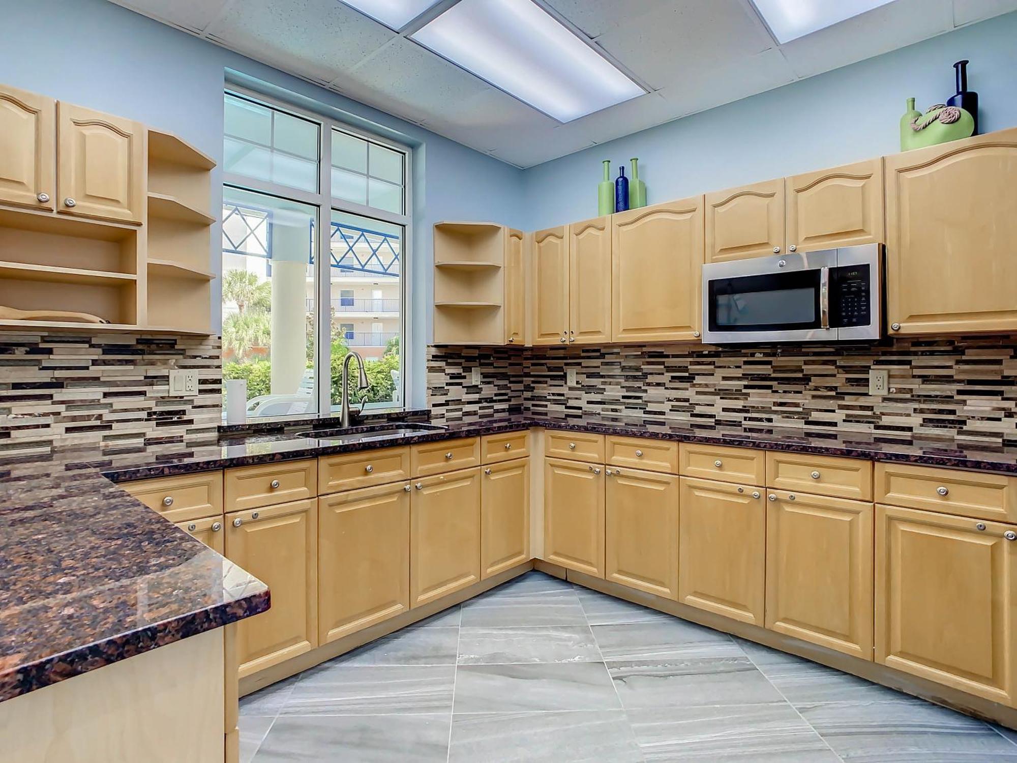 Ocean View Next To Pool And Amenities Corner Unit 3 Balconies Ow20-201 New Smyrna Beach