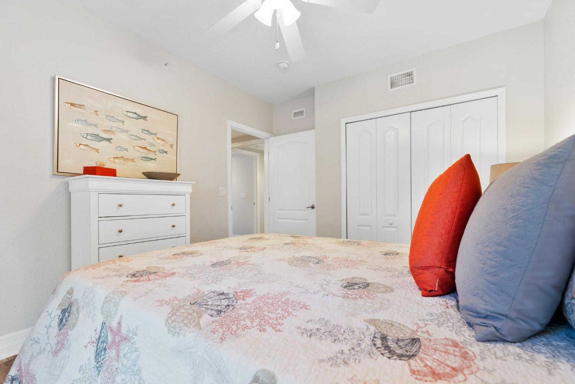 Ocean View Next To Pool And Amenities Corner Unit 3 Balconies Ow20-201