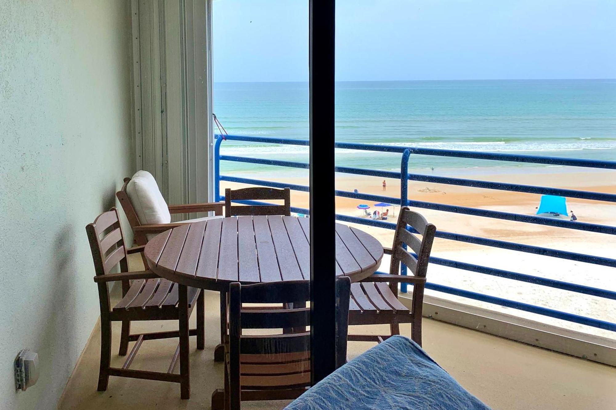 Ebb Tide 506 Apartment