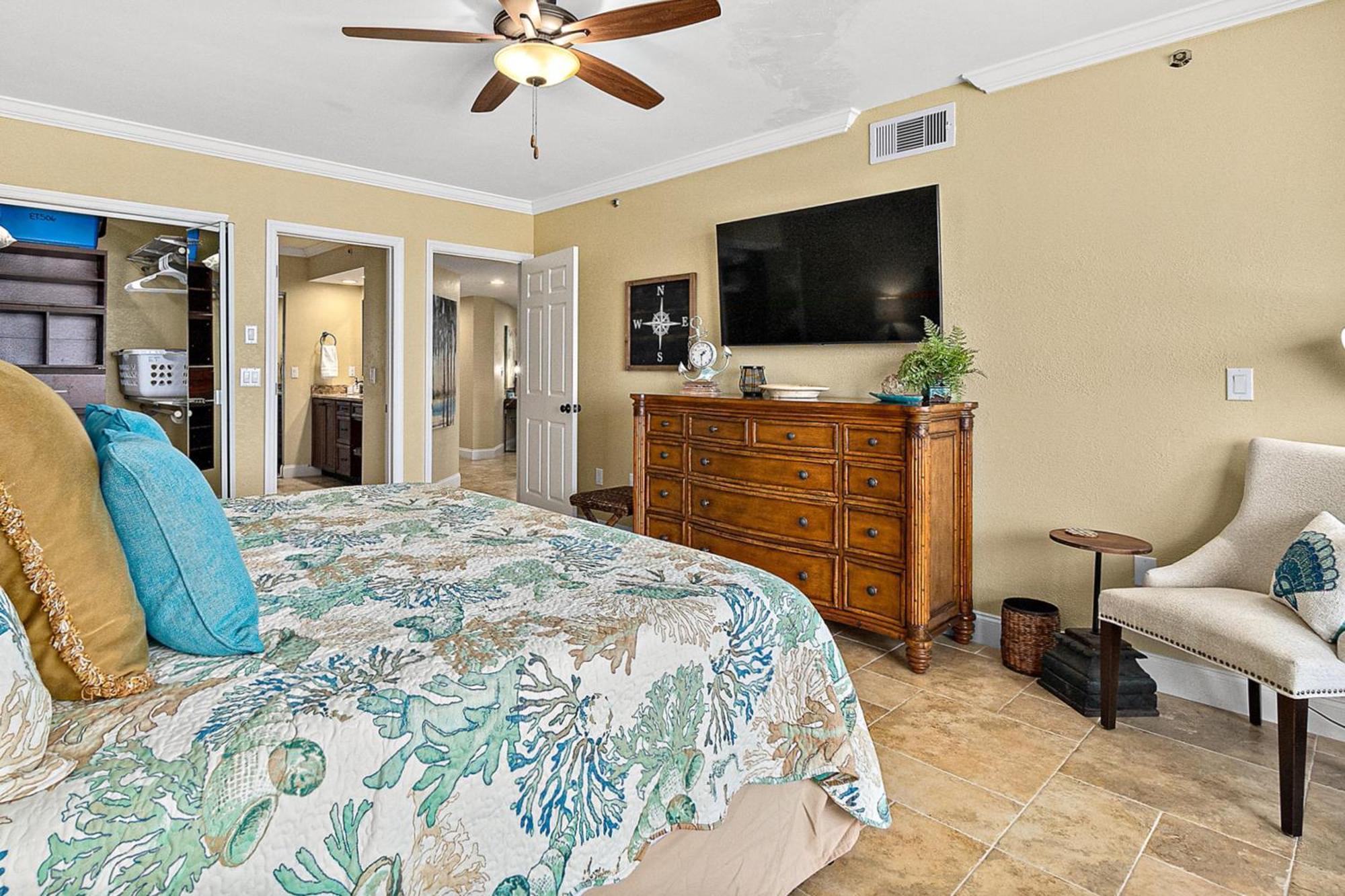 Ebb Tide 506 Apartment