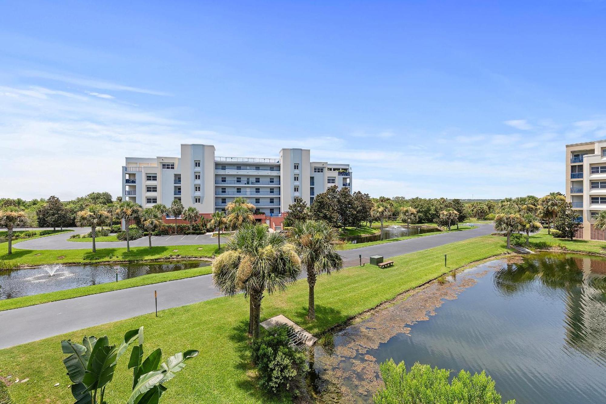 Oceanwalk 15-302