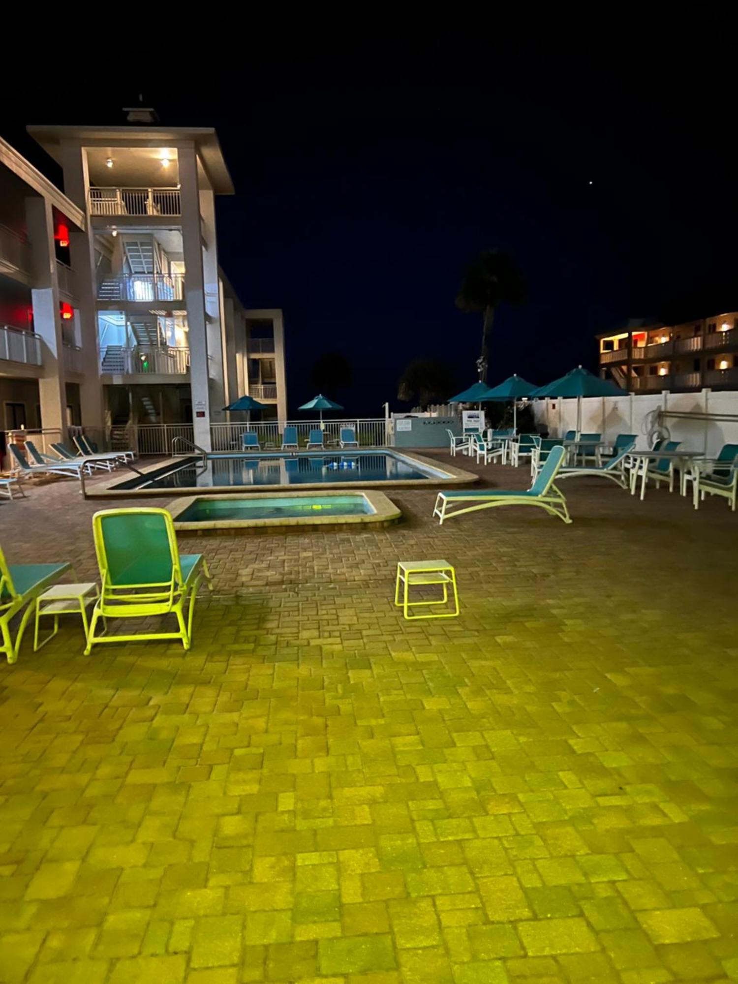 Aparthotel Coastal Waters 103