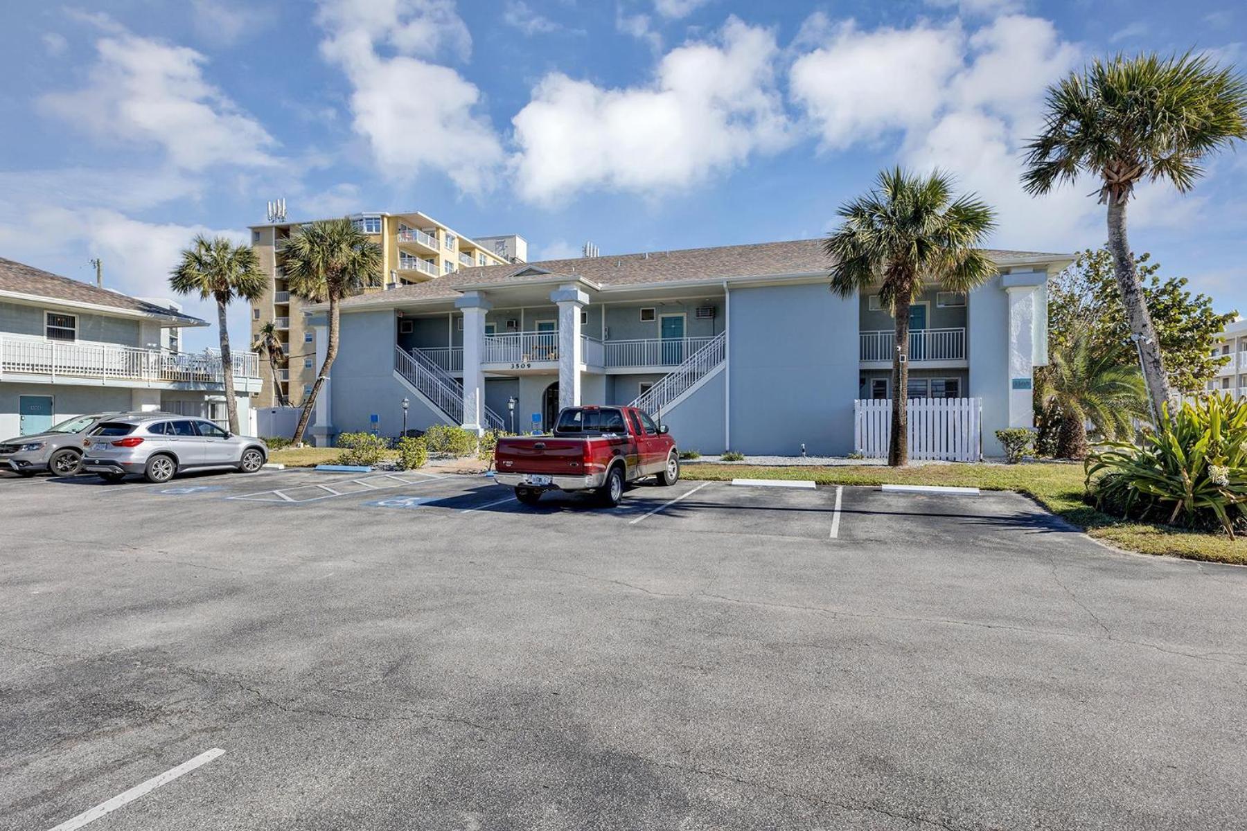 The Sea Esta At Coastal Waters Apartment
