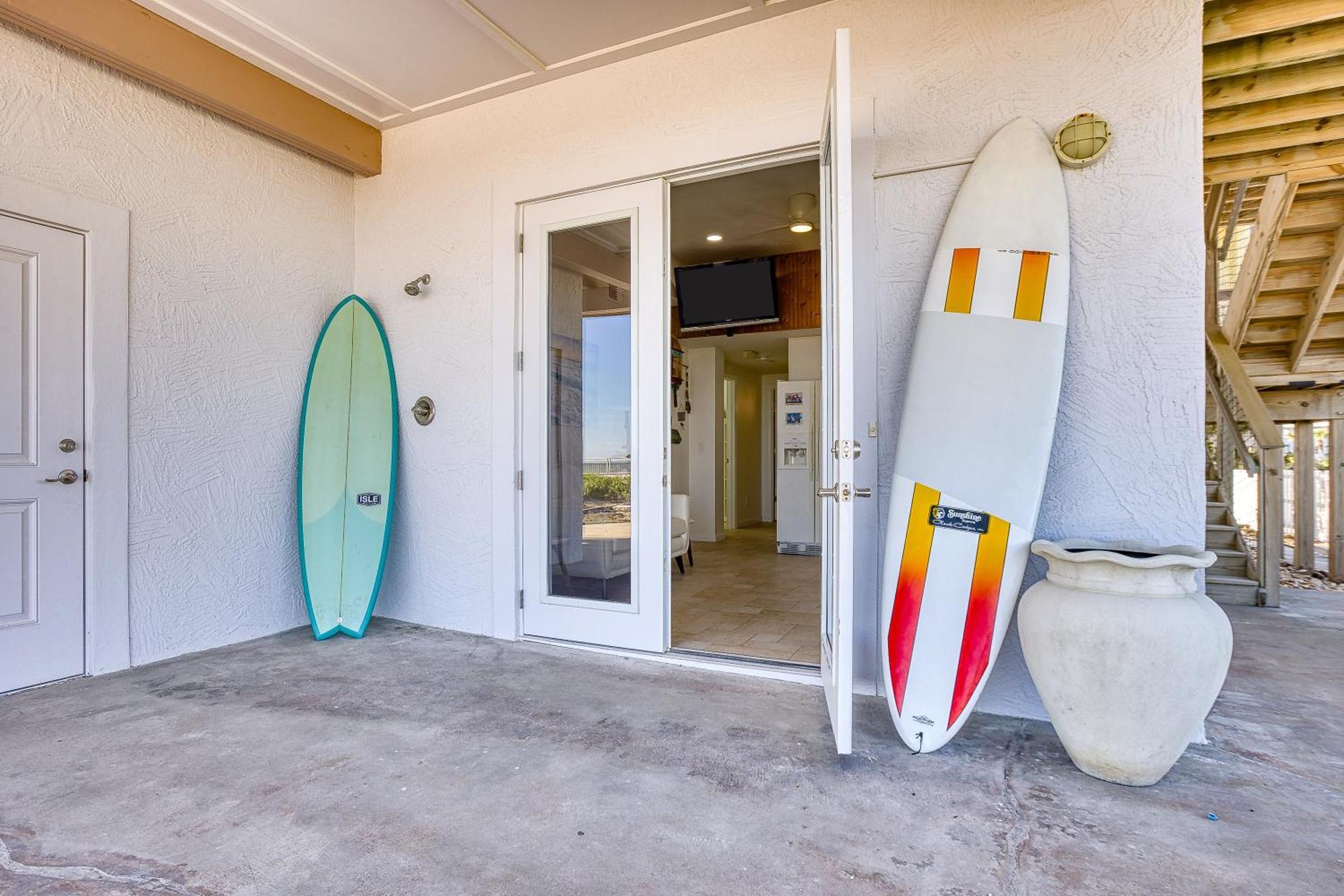 Little Latitude - Tide - Oceanfront - 6618s Apartment