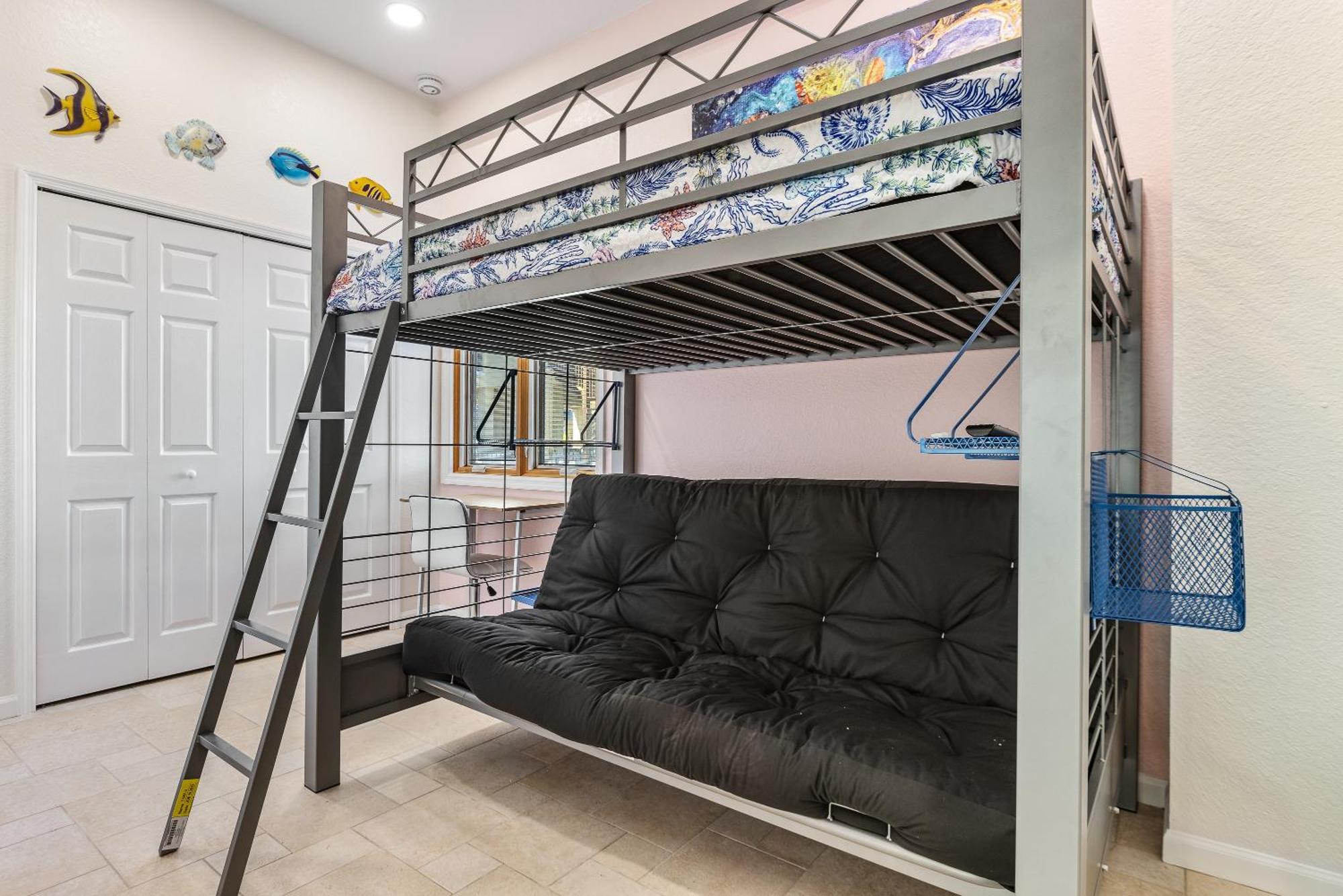 Little Latitude - Tide - Oceanfront - 6618s Apartment