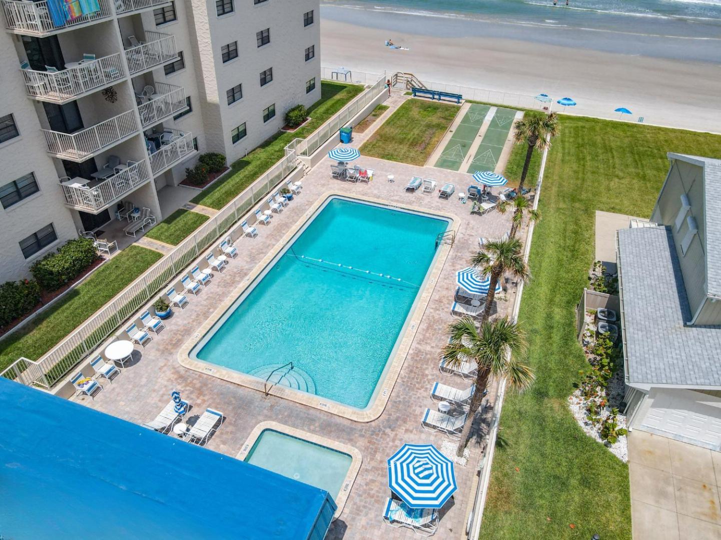 Apartment Lovely Direct Beachfront - Ha10 *