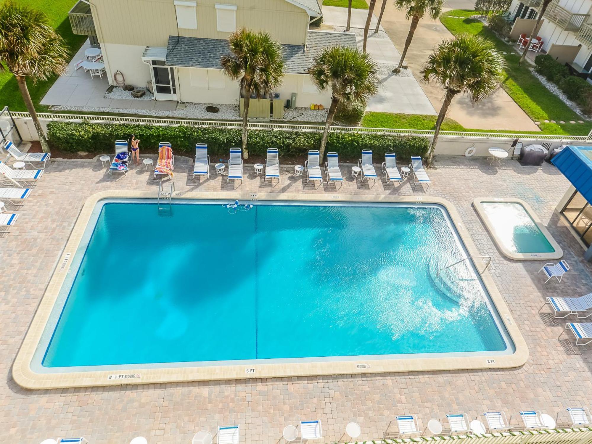 Apartment Lovely Direct Beachfront - Ha10