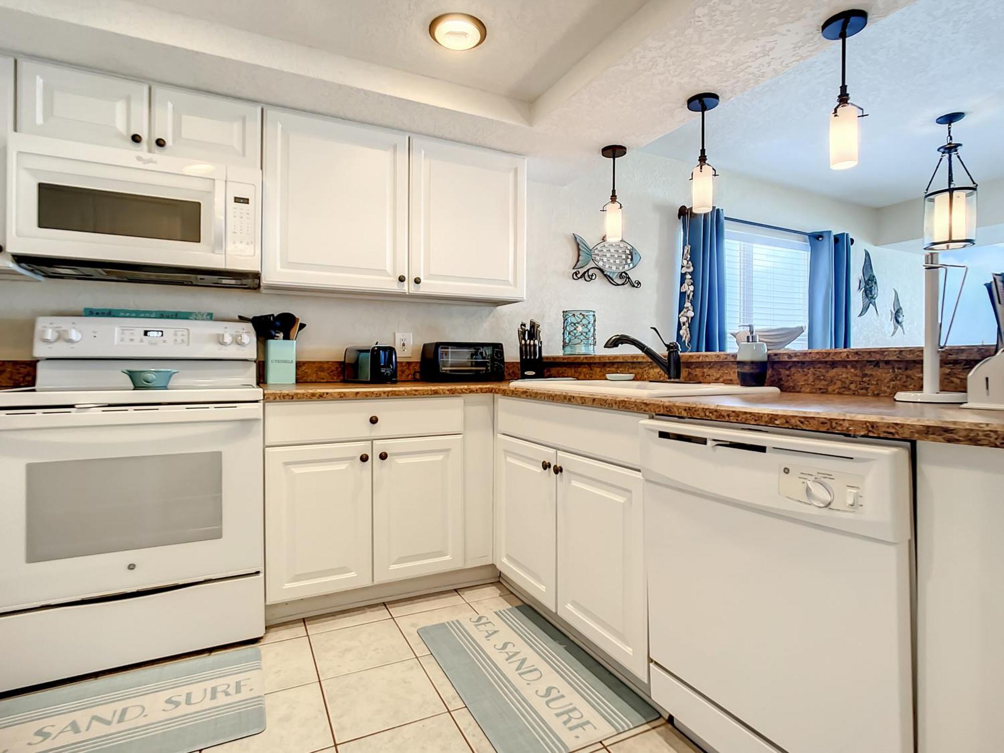 Gorgeous Beachfront - Quiet Complex - Ph6a Apartment