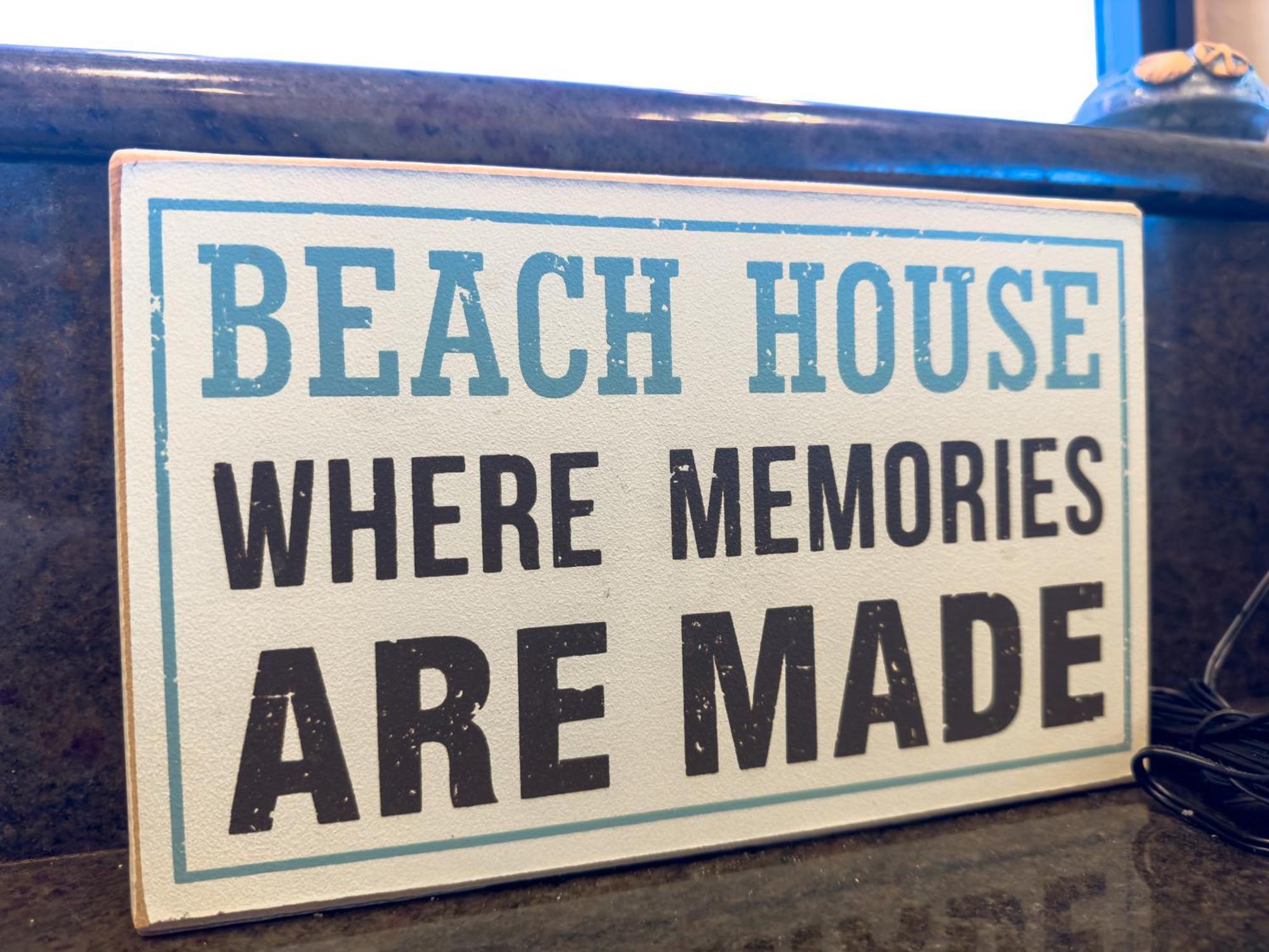 Timeless Tides - Oceanfront Retreat! Amazing Deck & Hot Tub On Car Free 5807s New Smyrna Beach