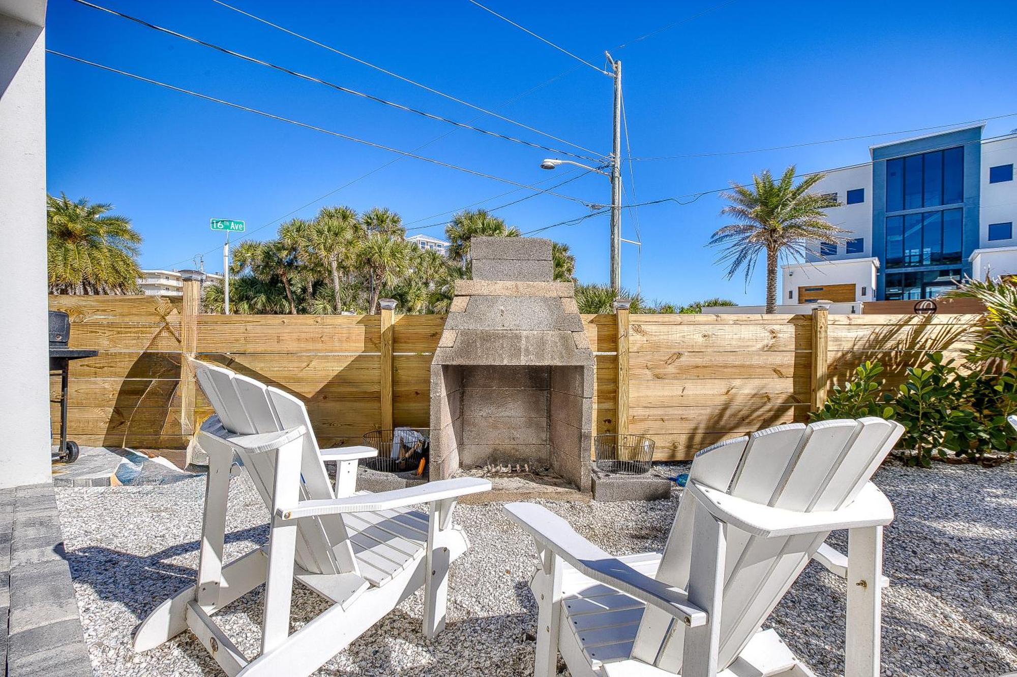 Apartment Sunrise Hideaway - Ocean View Luxury Pool - 350 Feet To The