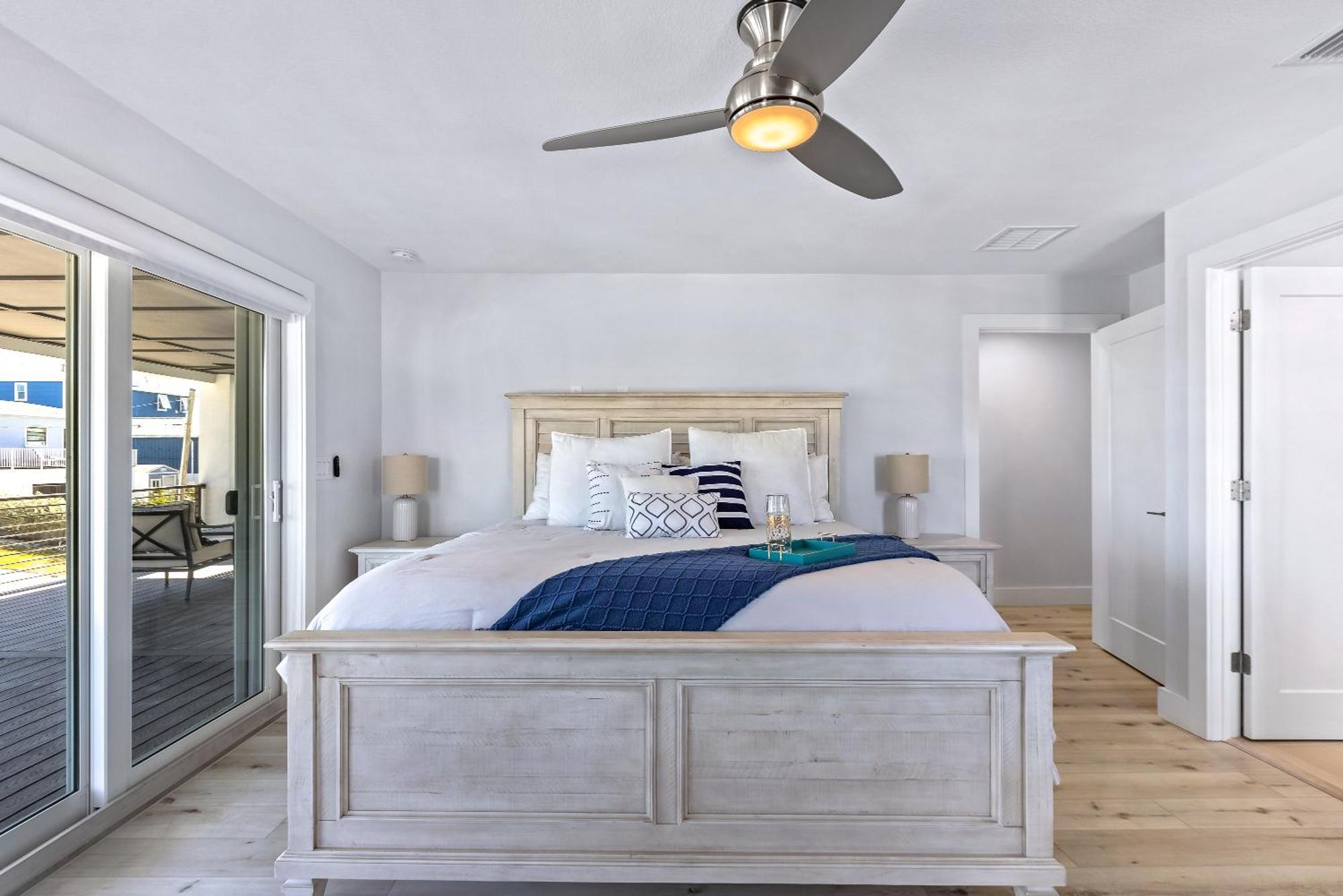 Sunrise Hideaway - Ocean View Luxury Pool - 350 Feet To The Apartment