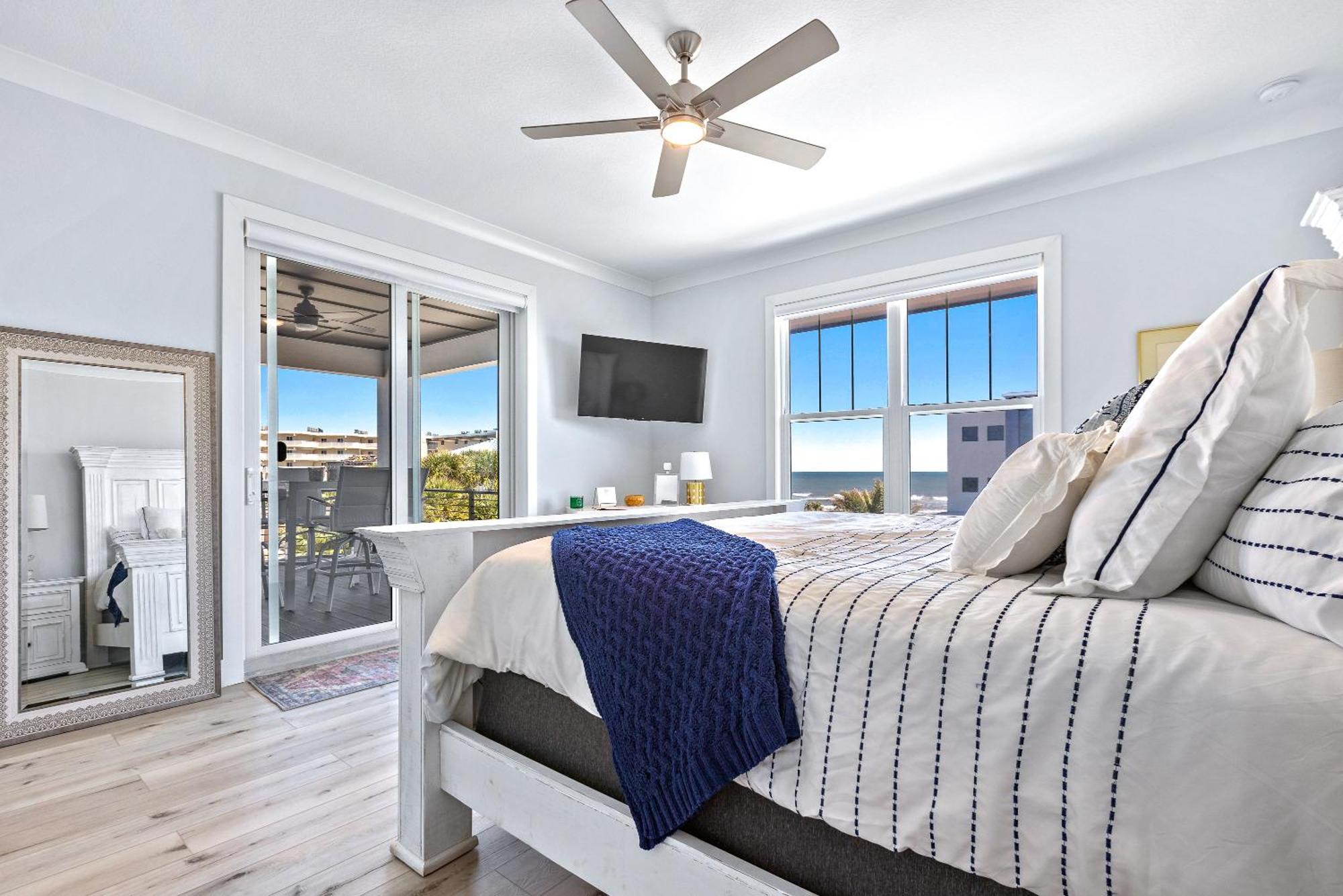 Sunrise Hideaway - Ocean View Luxury Pool - 350 Feet To The Apartment *